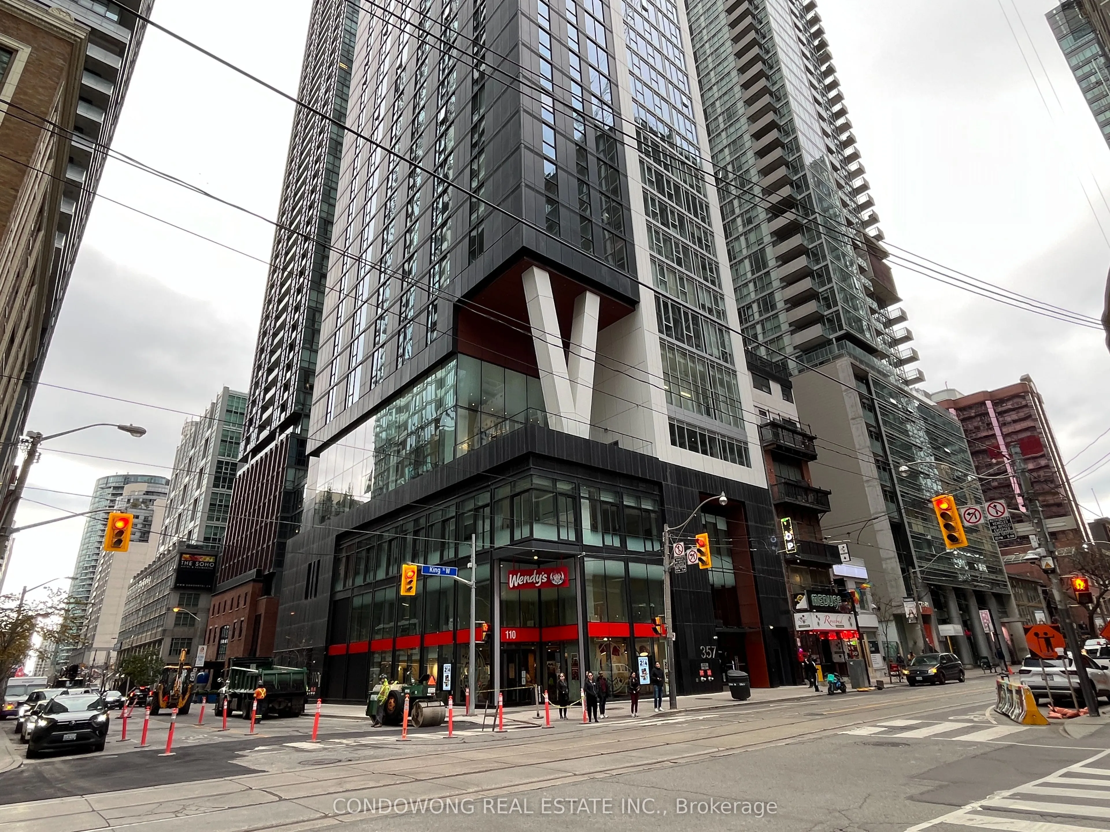 357 King Street W, #2309