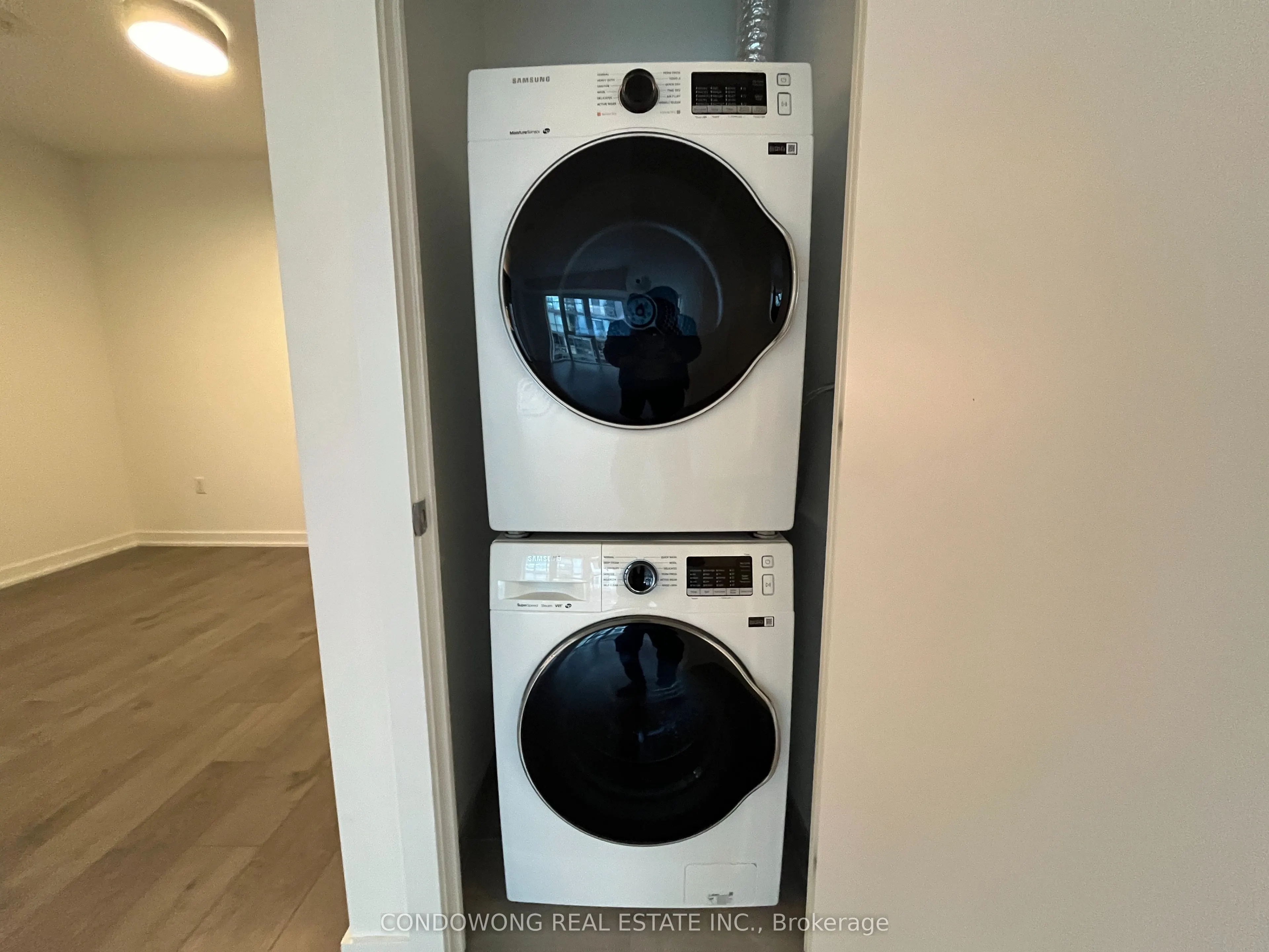 357 King Street W, #2309