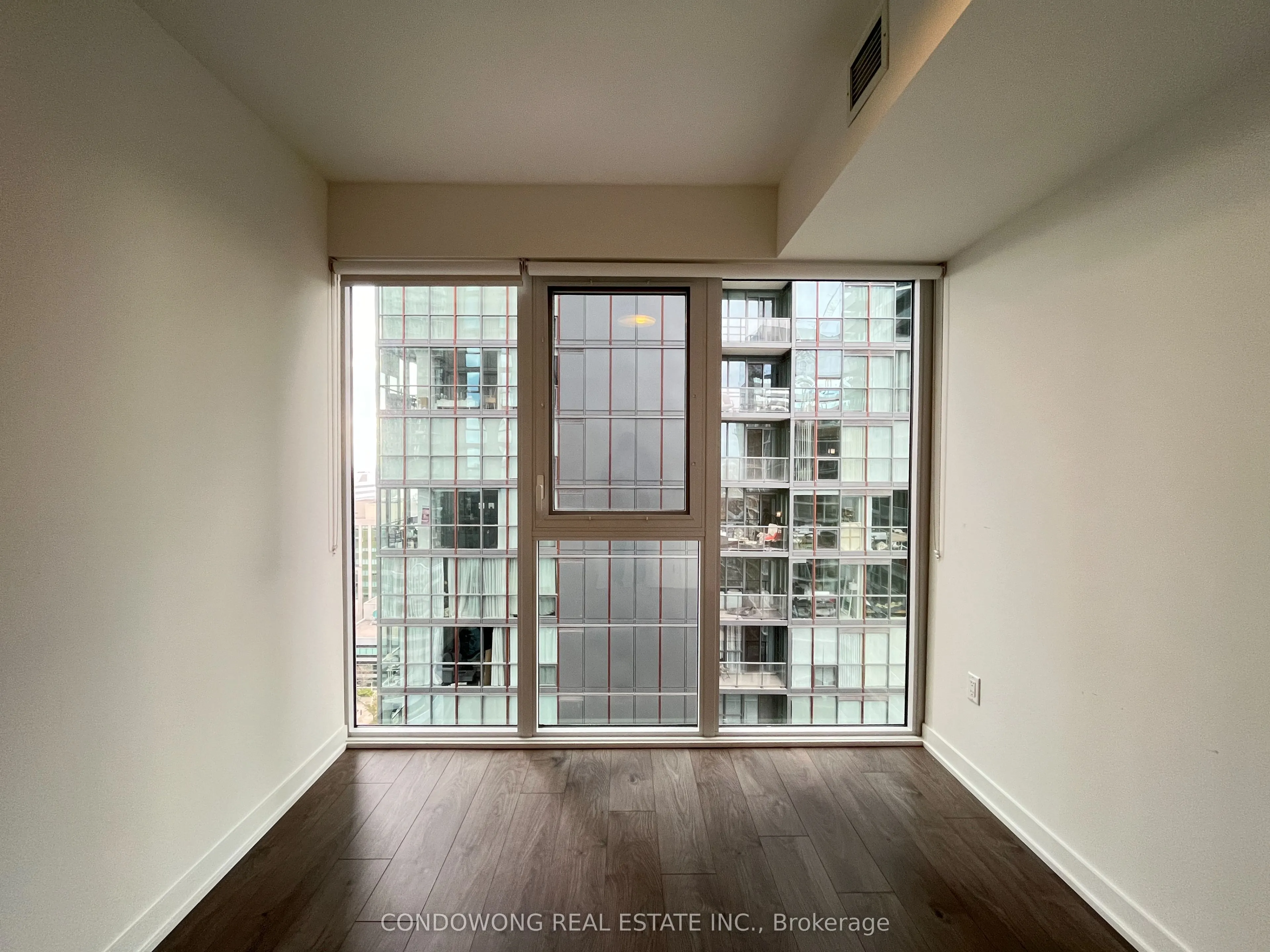 357 King Street W, #2309