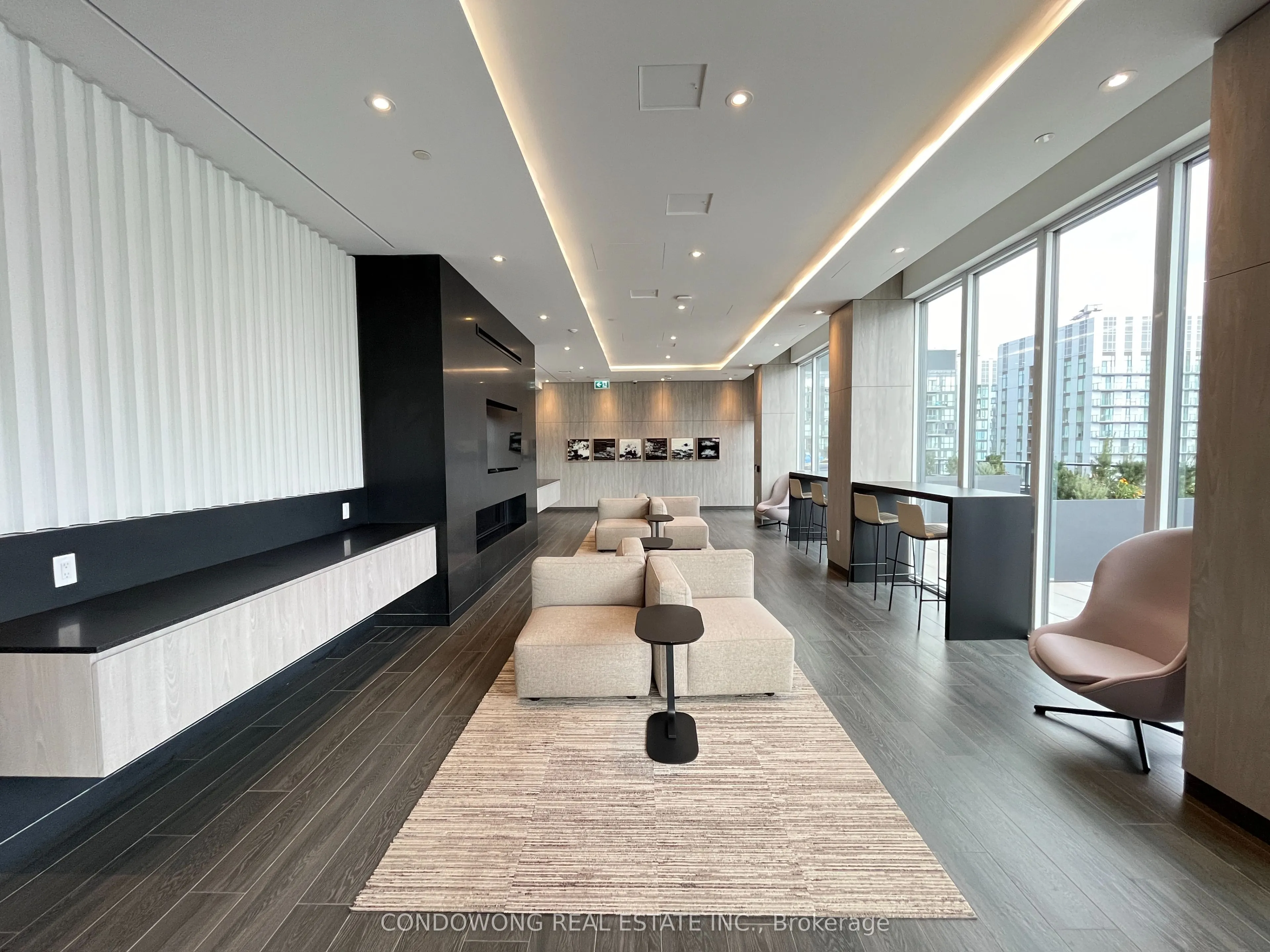 357 King Street W, #2309