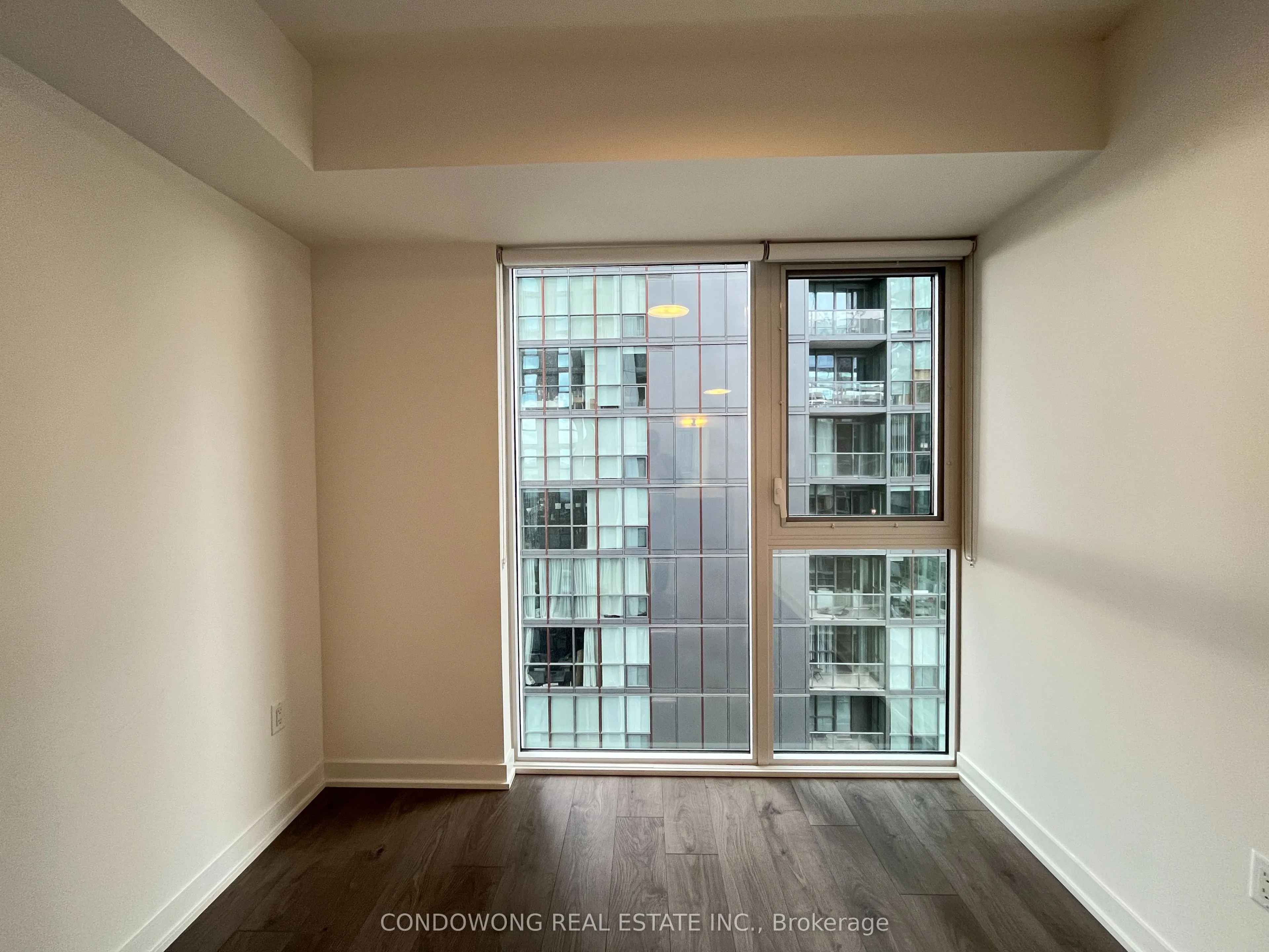357 King Street W, #2309