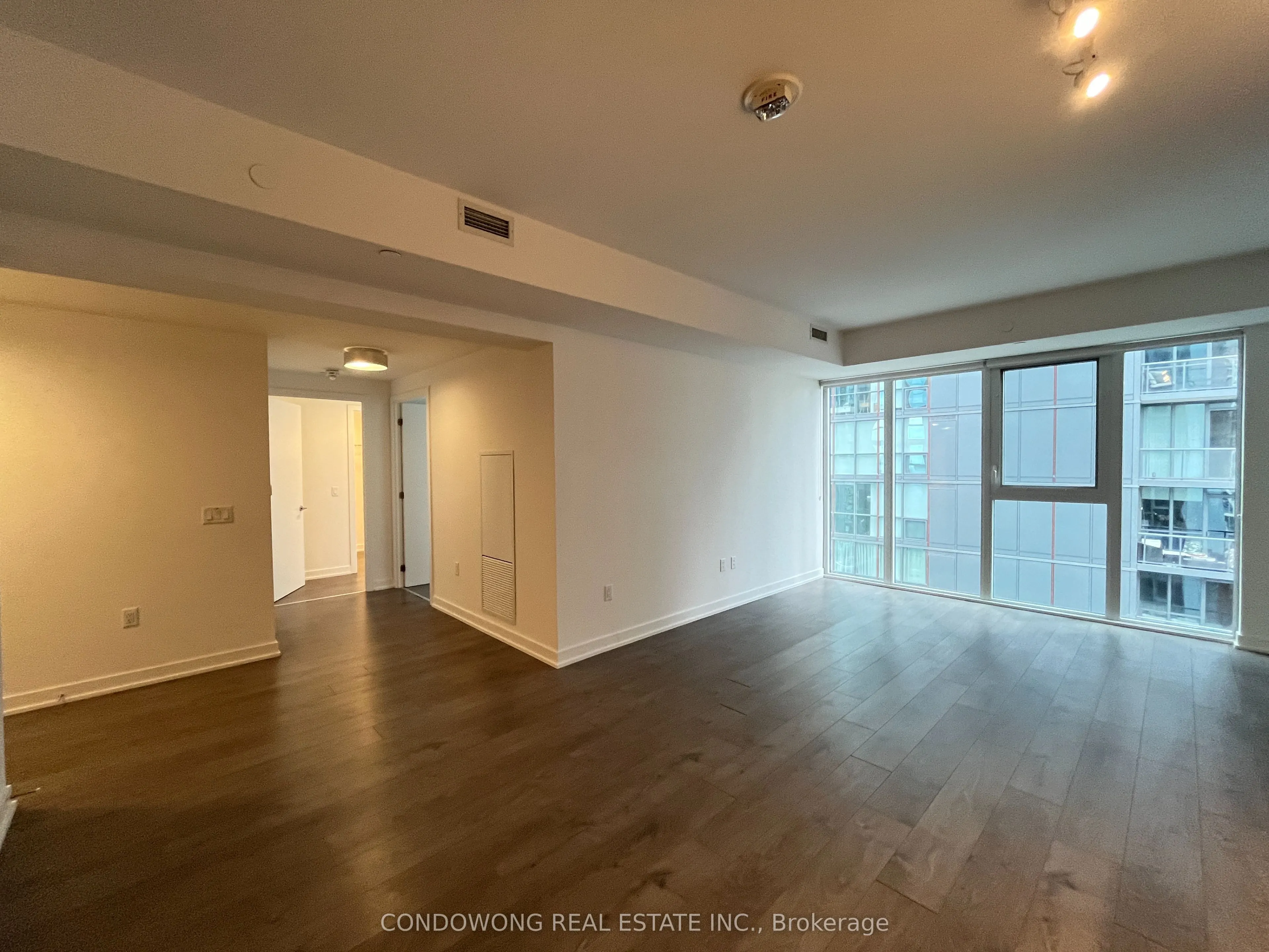 357 King Street W, #2309