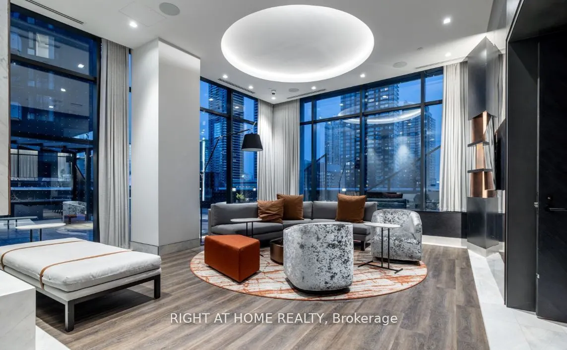 470 Front Street, #1015