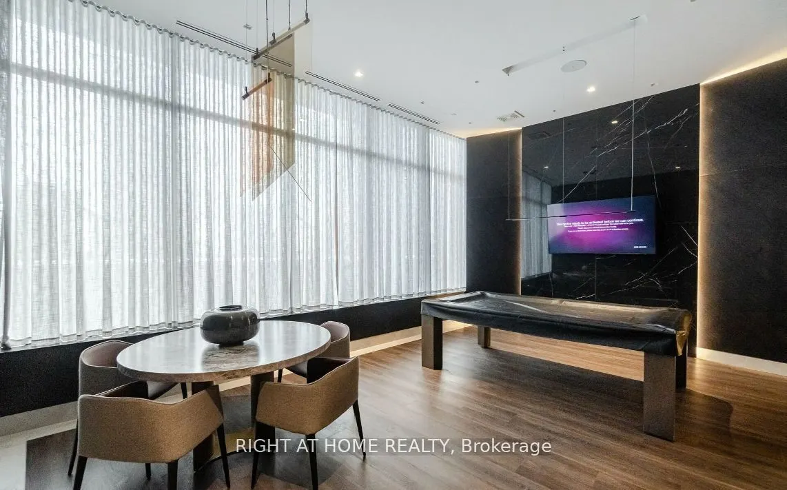 470 Front Street, #1015