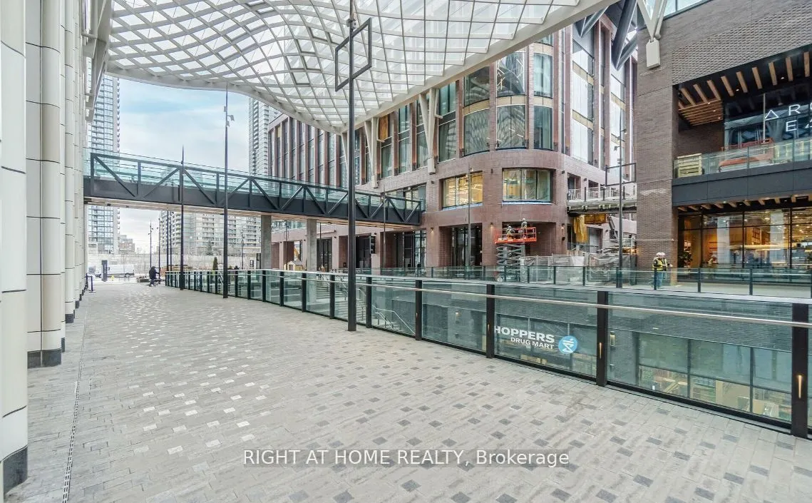 470 Front Street, #1015