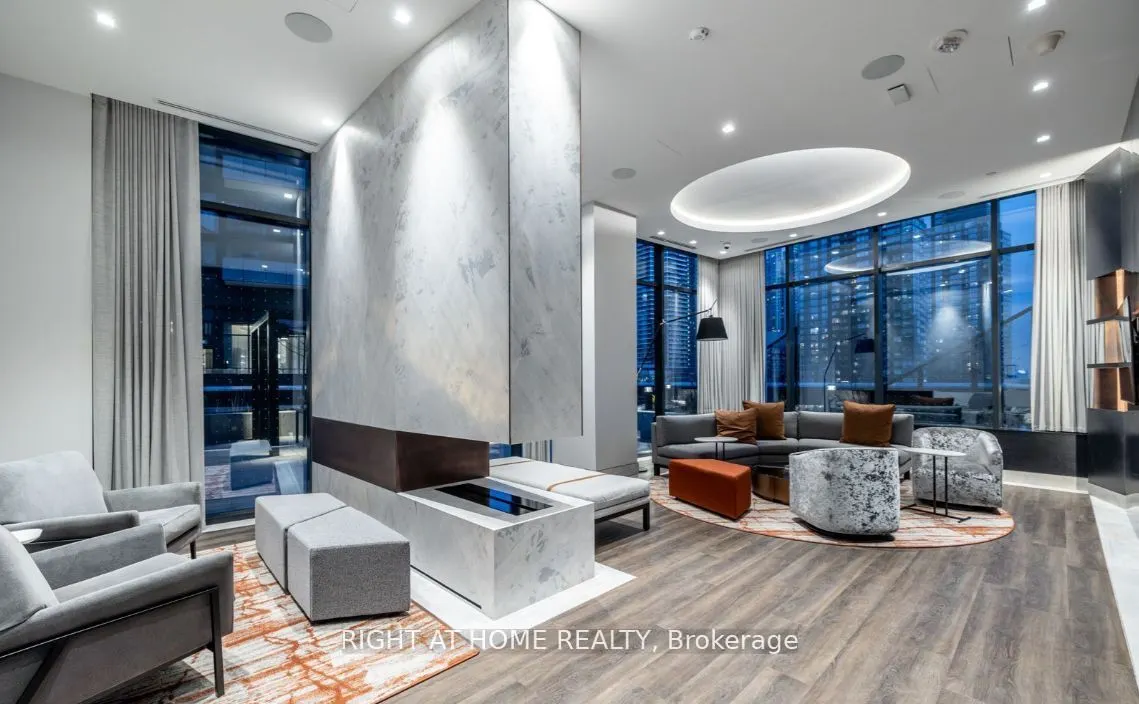 470 Front Street, #1015