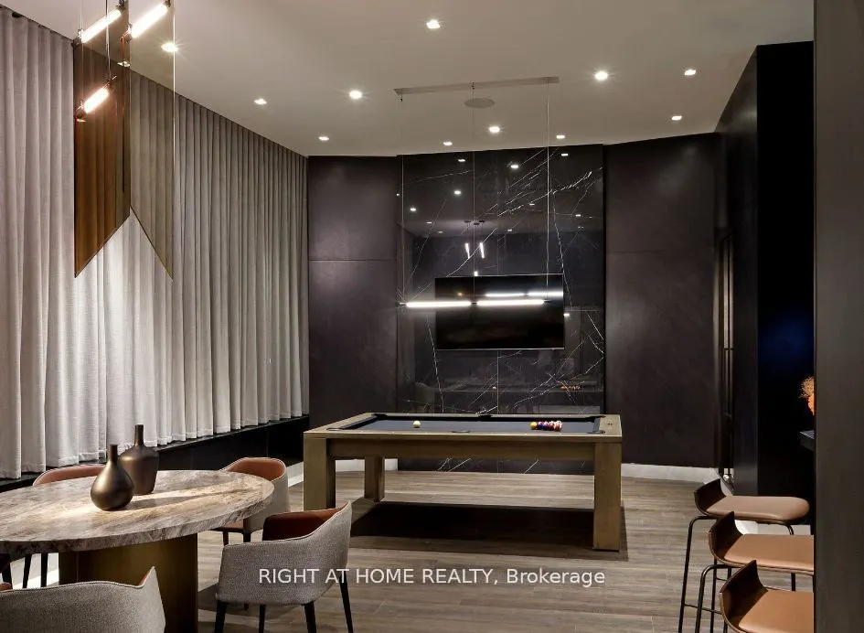 470 Front Street, #1015