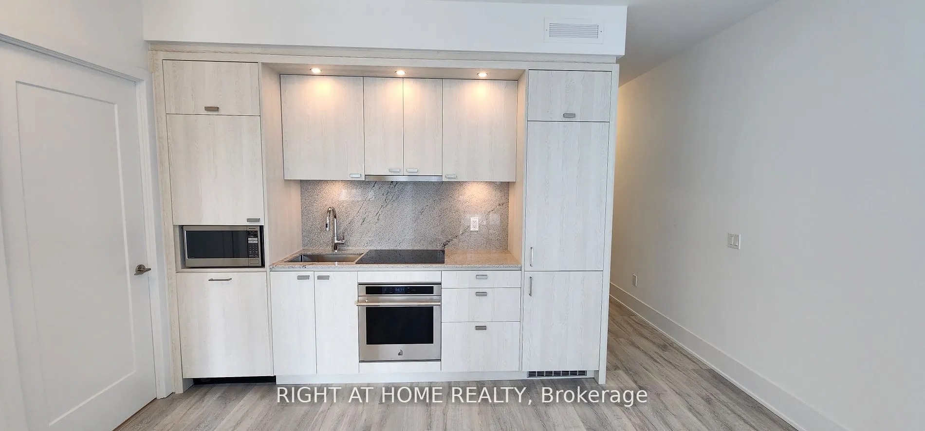 470 Front Street, #1015