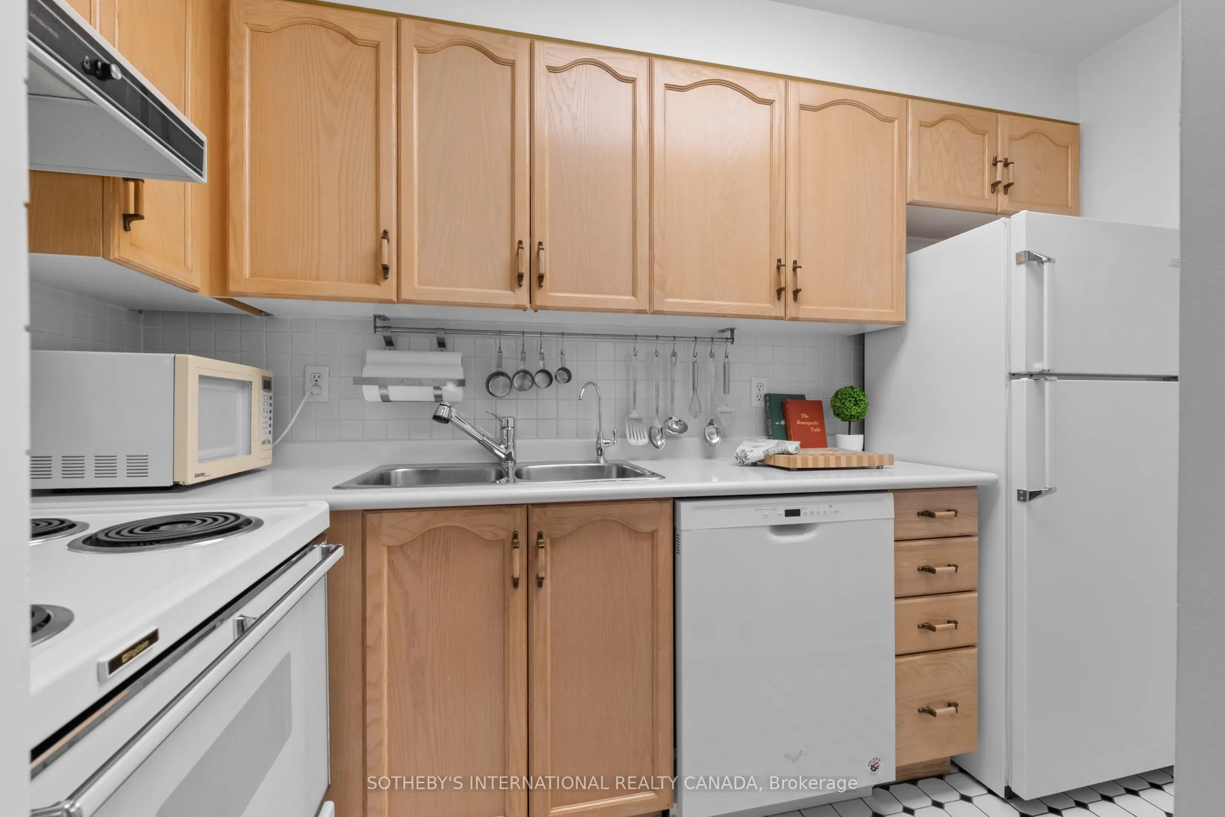 1901 Yonge Street, #502