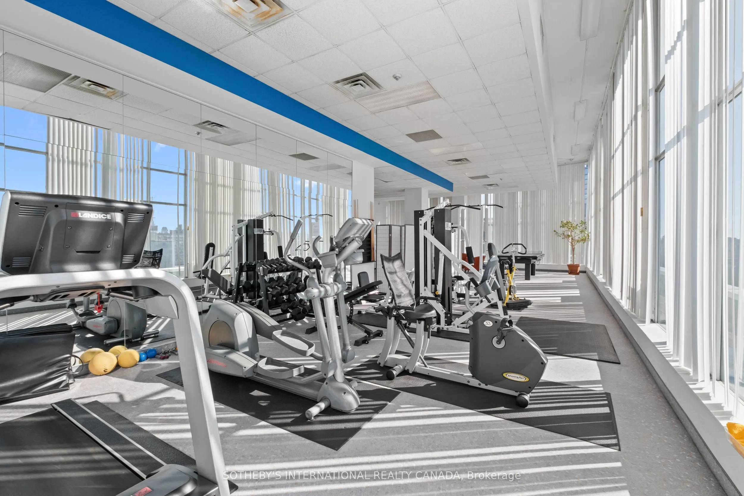 1901 Yonge Street, #502