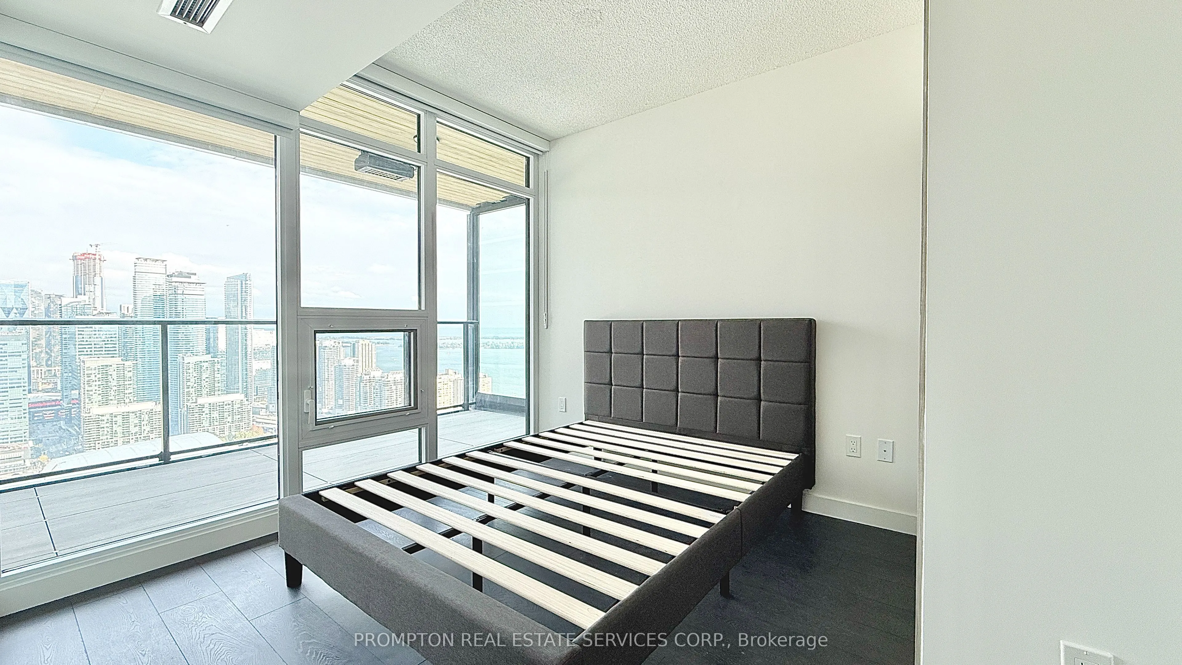 3 Concord Cityplace Way, #5209