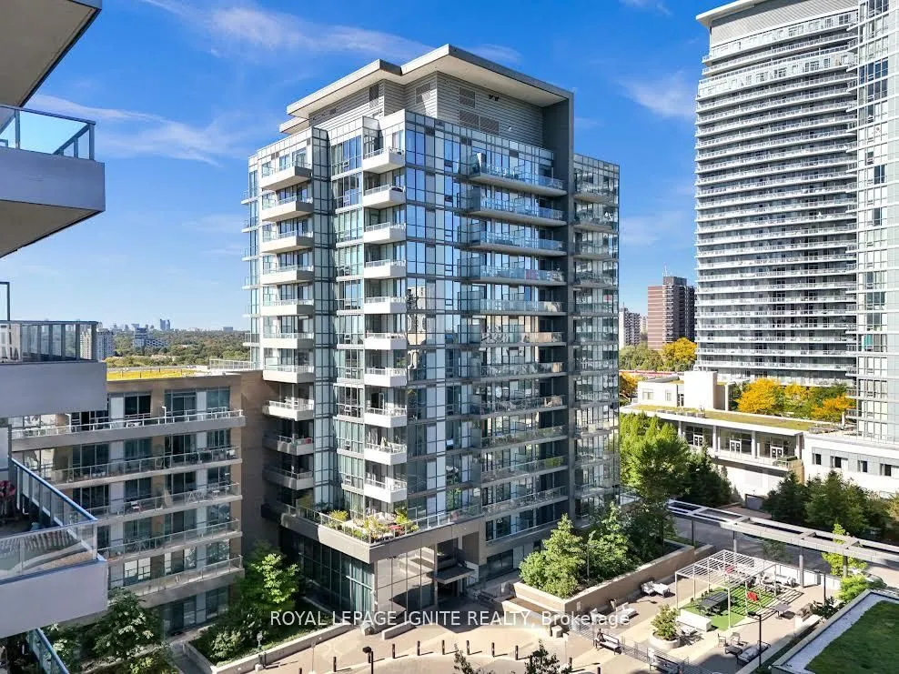 52 Forest Manor Road, #207