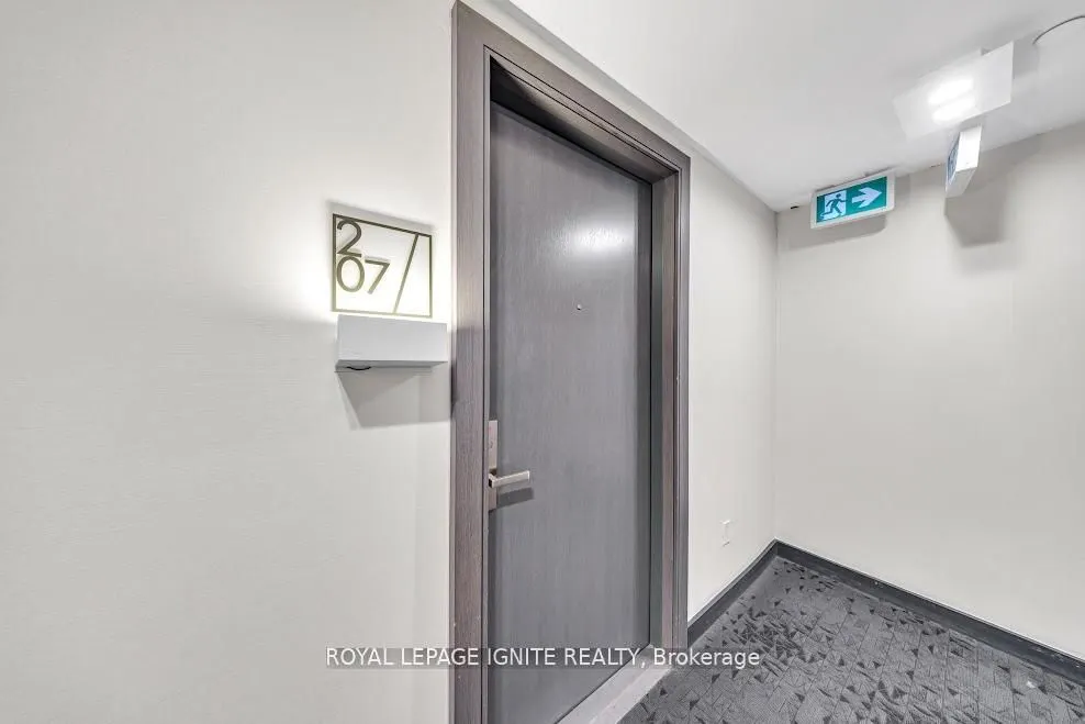 52 Forest Manor Road, #207