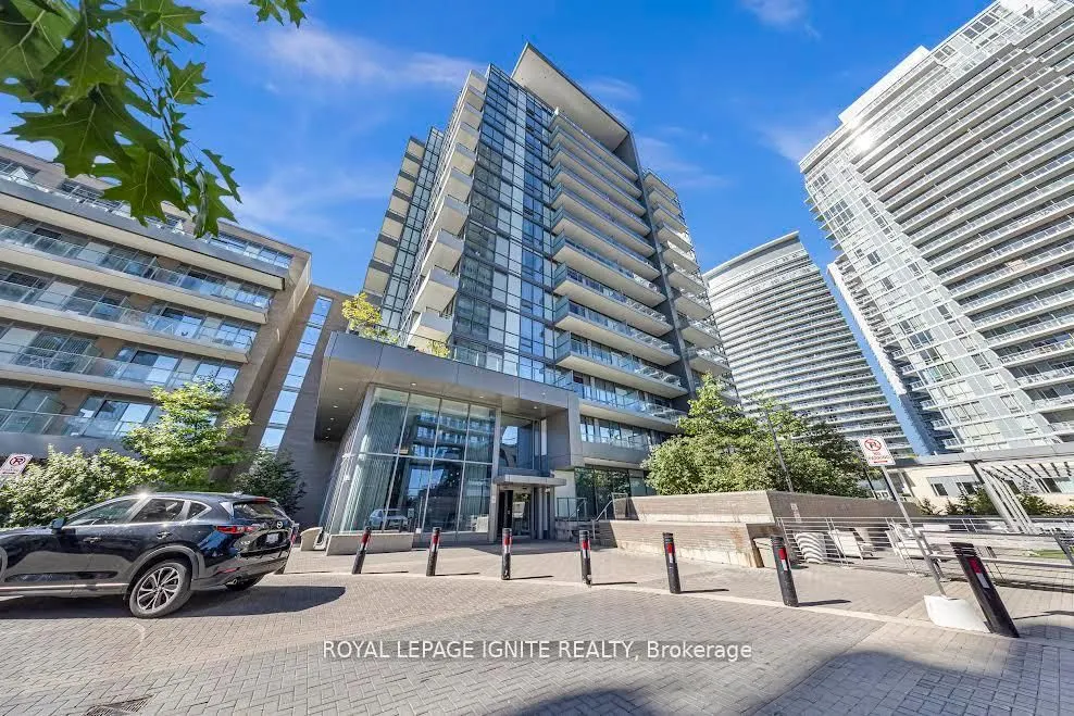 52 Forest Manor Road, #207