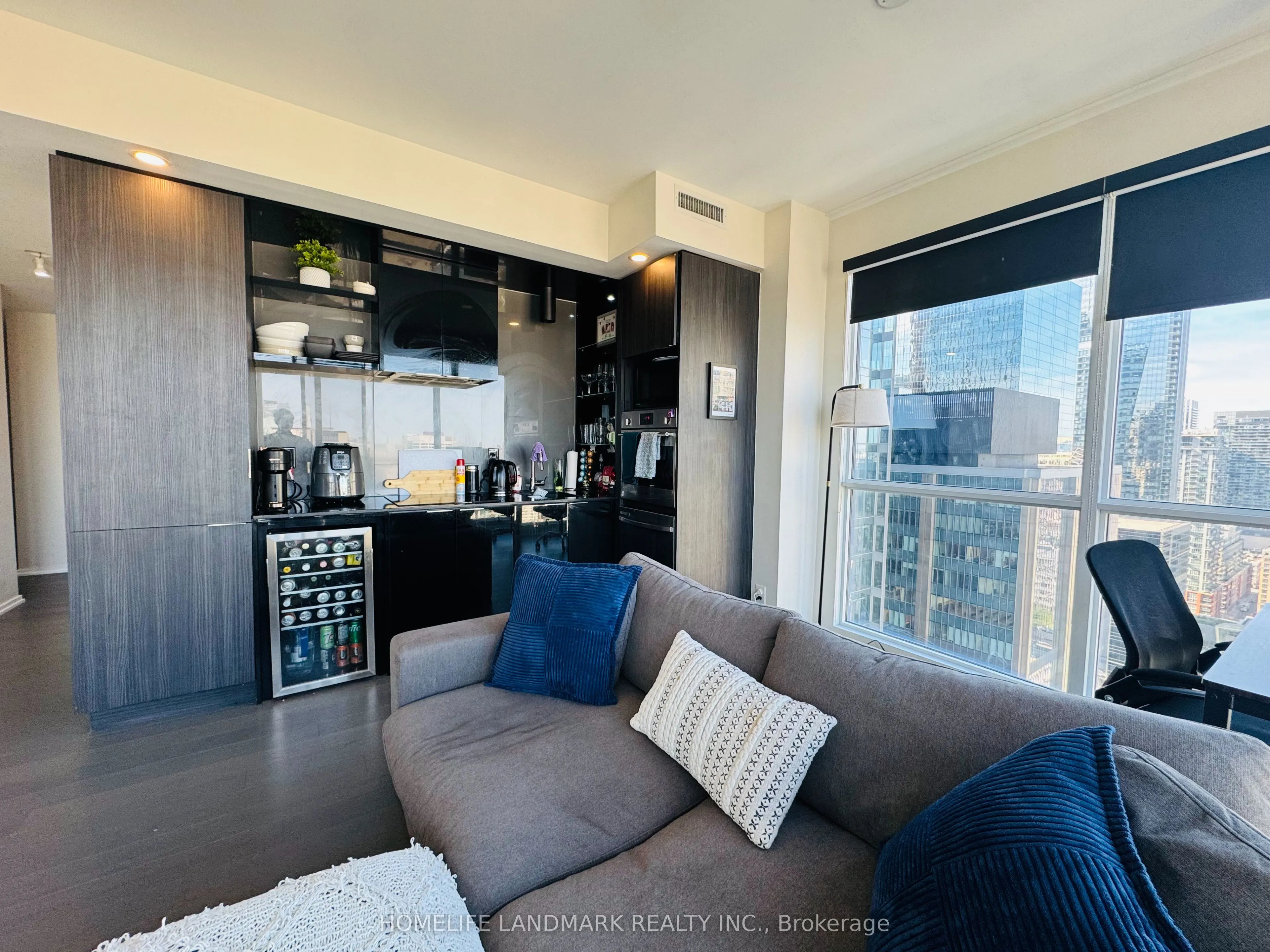 70 Temperance Street, #3215