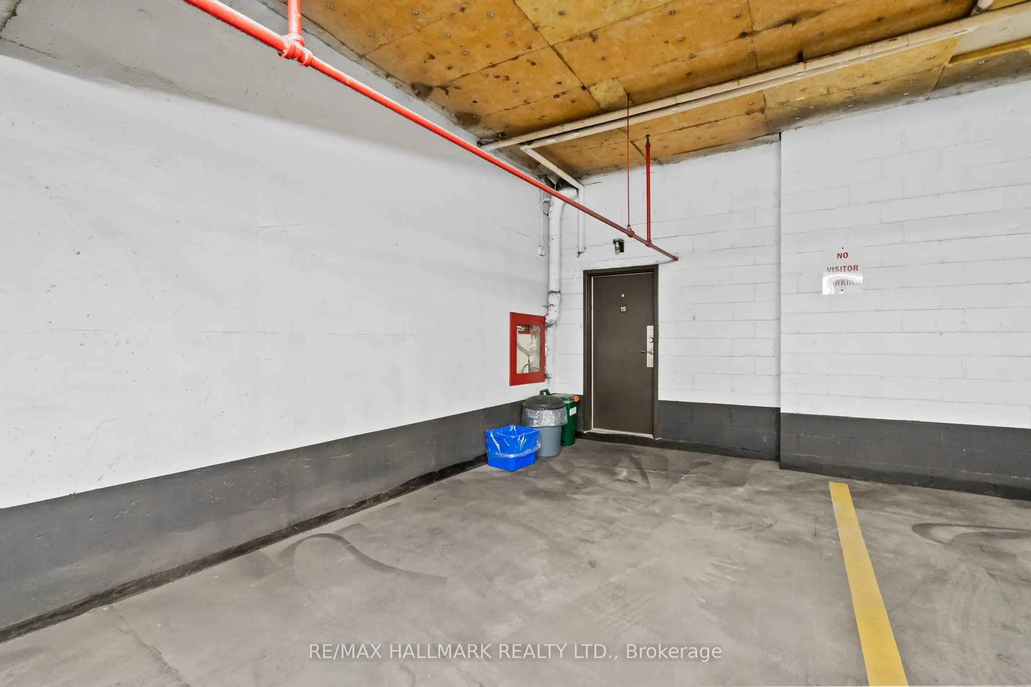 260 Heath Street W, #TH 15