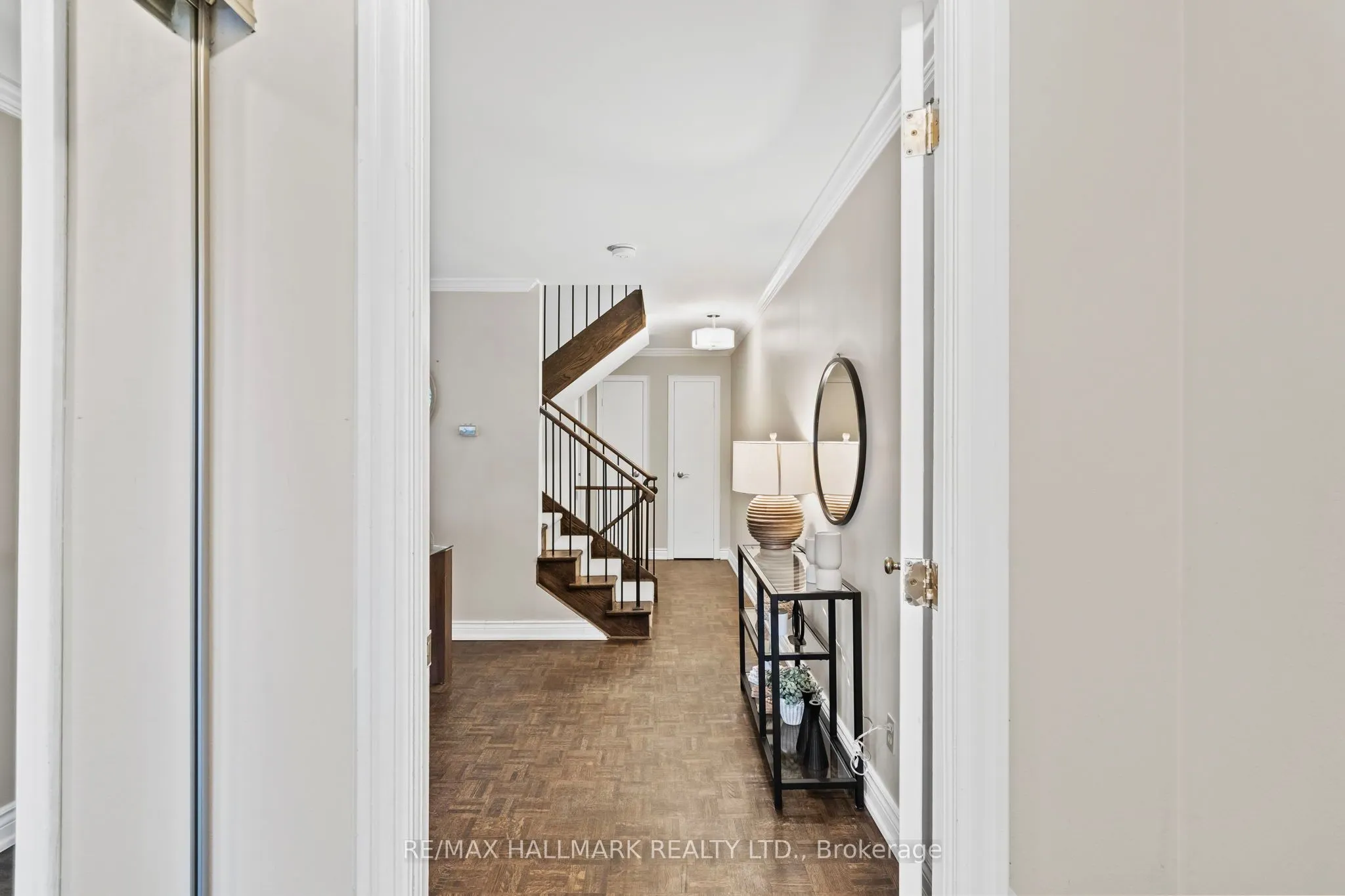 260 Heath Street W, #TH 15