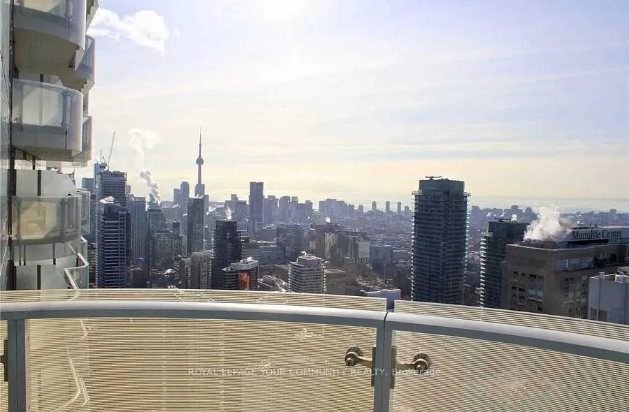1 Bloor Street E, #5409