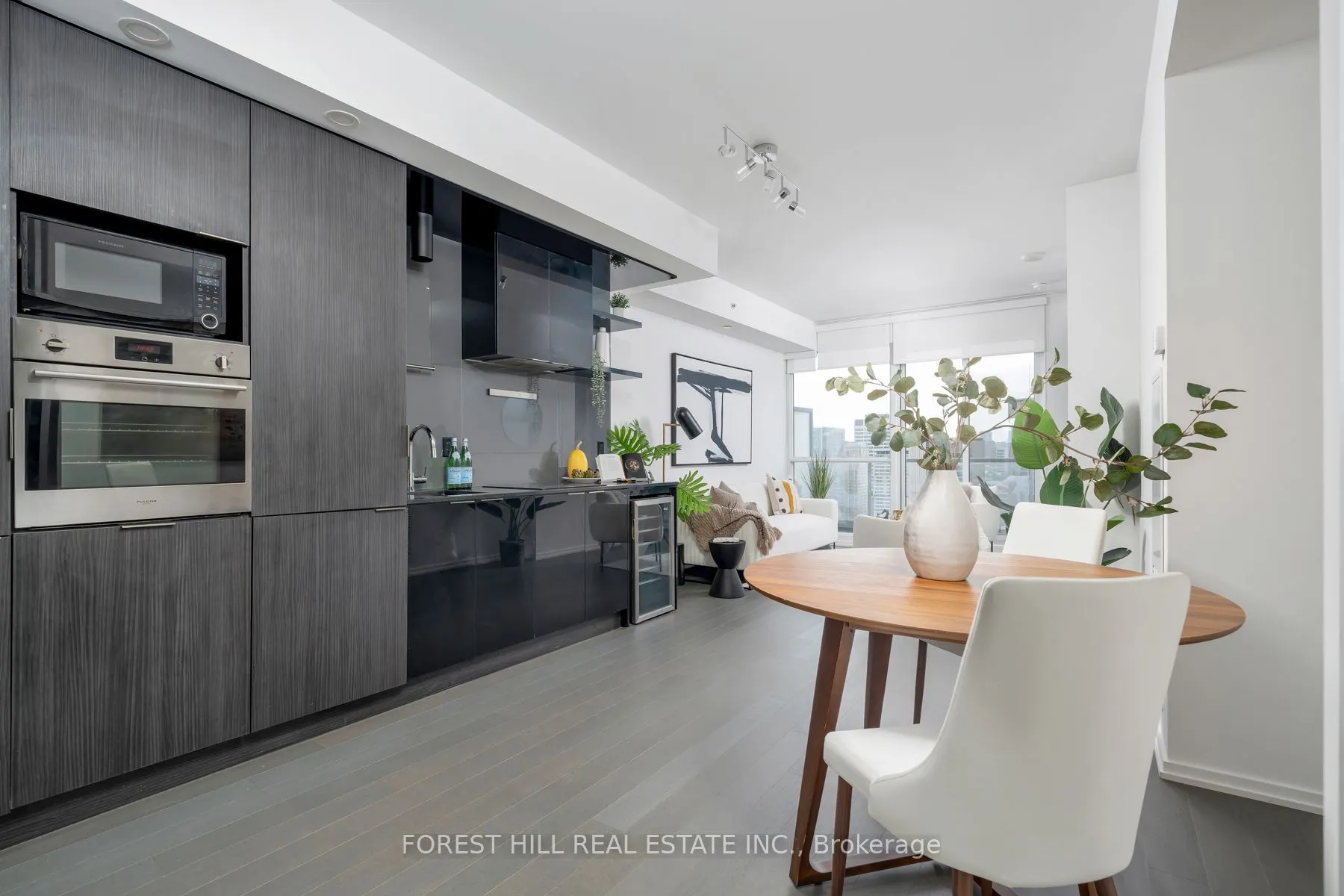 70 Temperance St Street, #2517