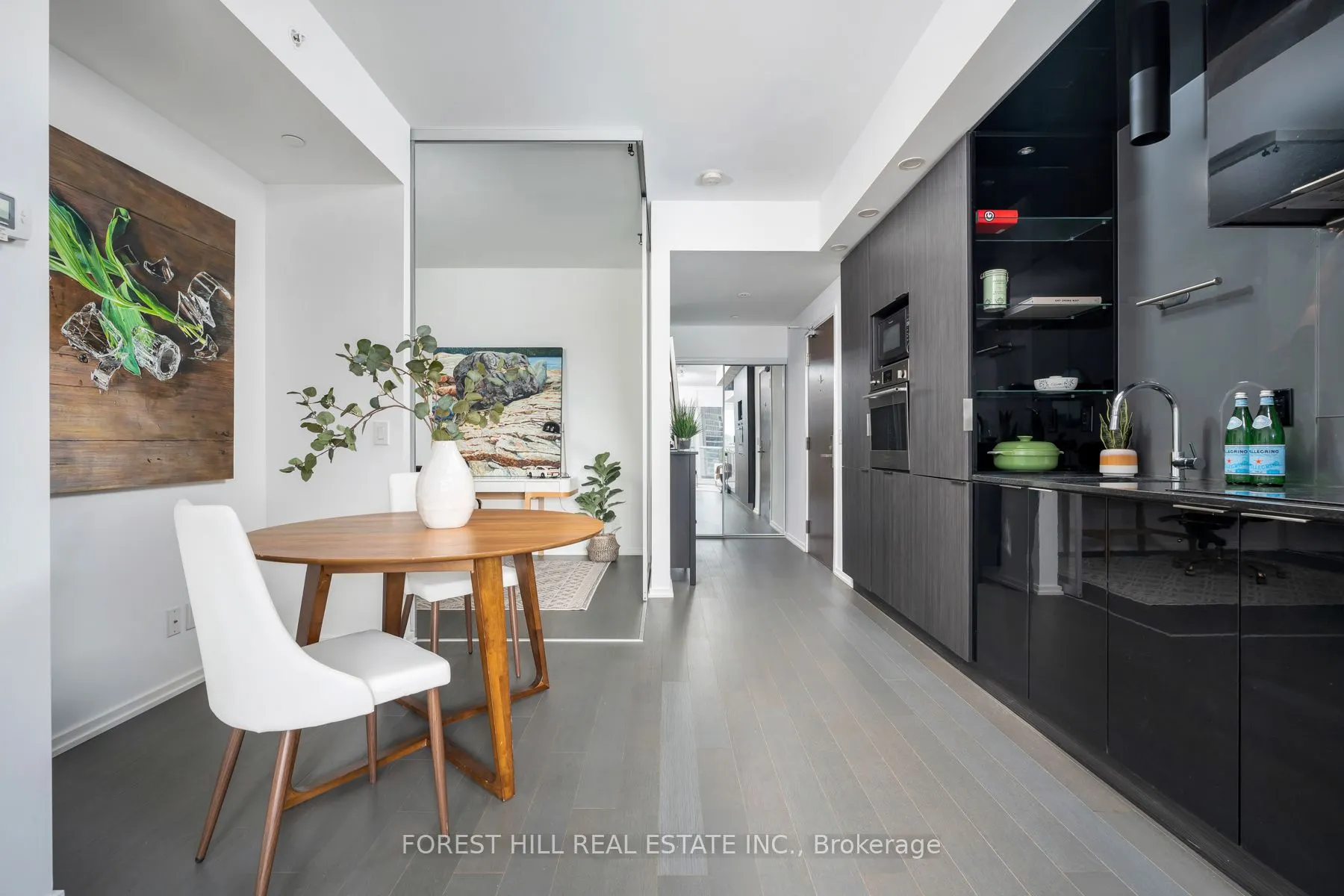70 Temperance St Street, #2517