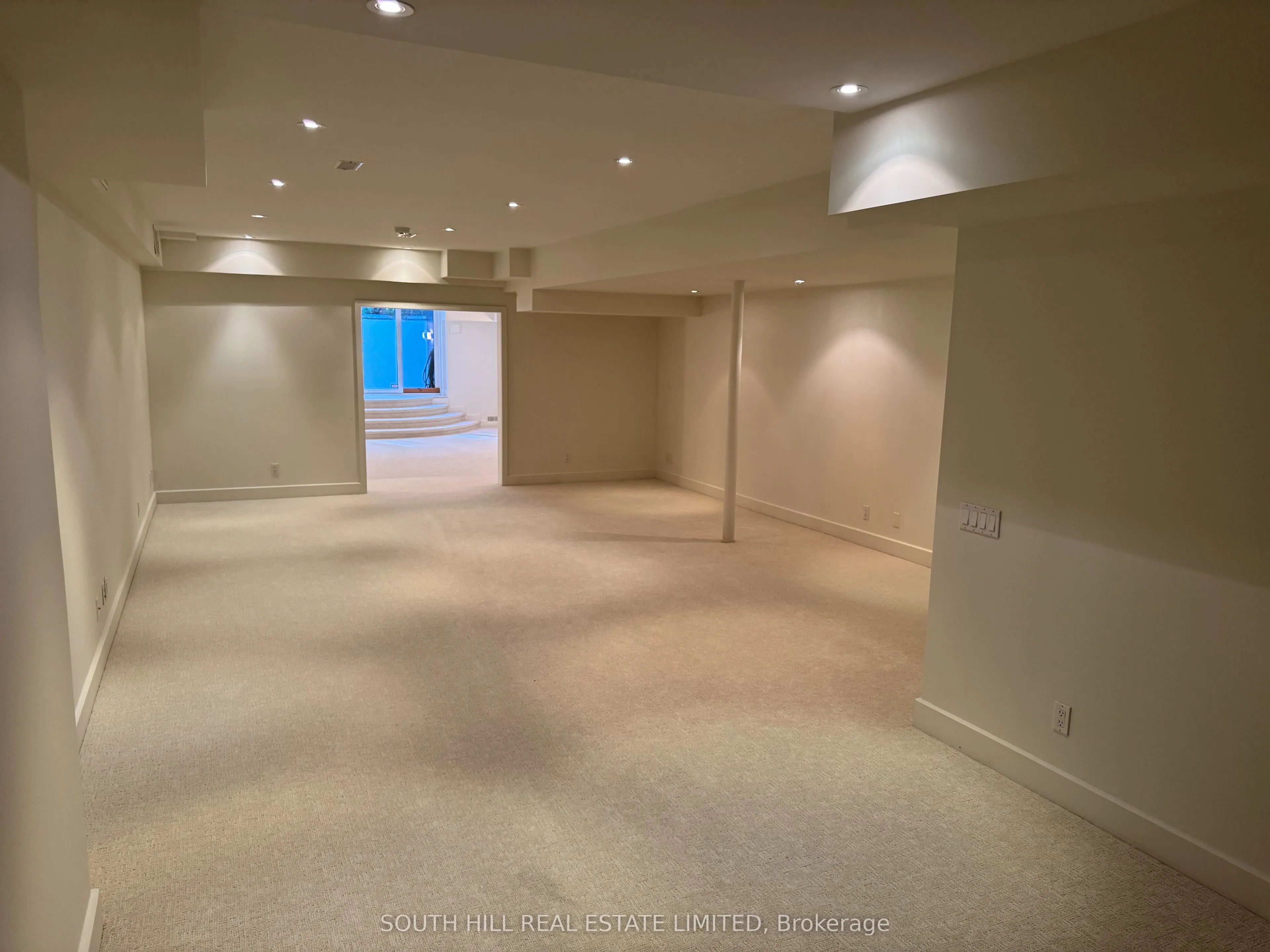 21 Lowther Avenue