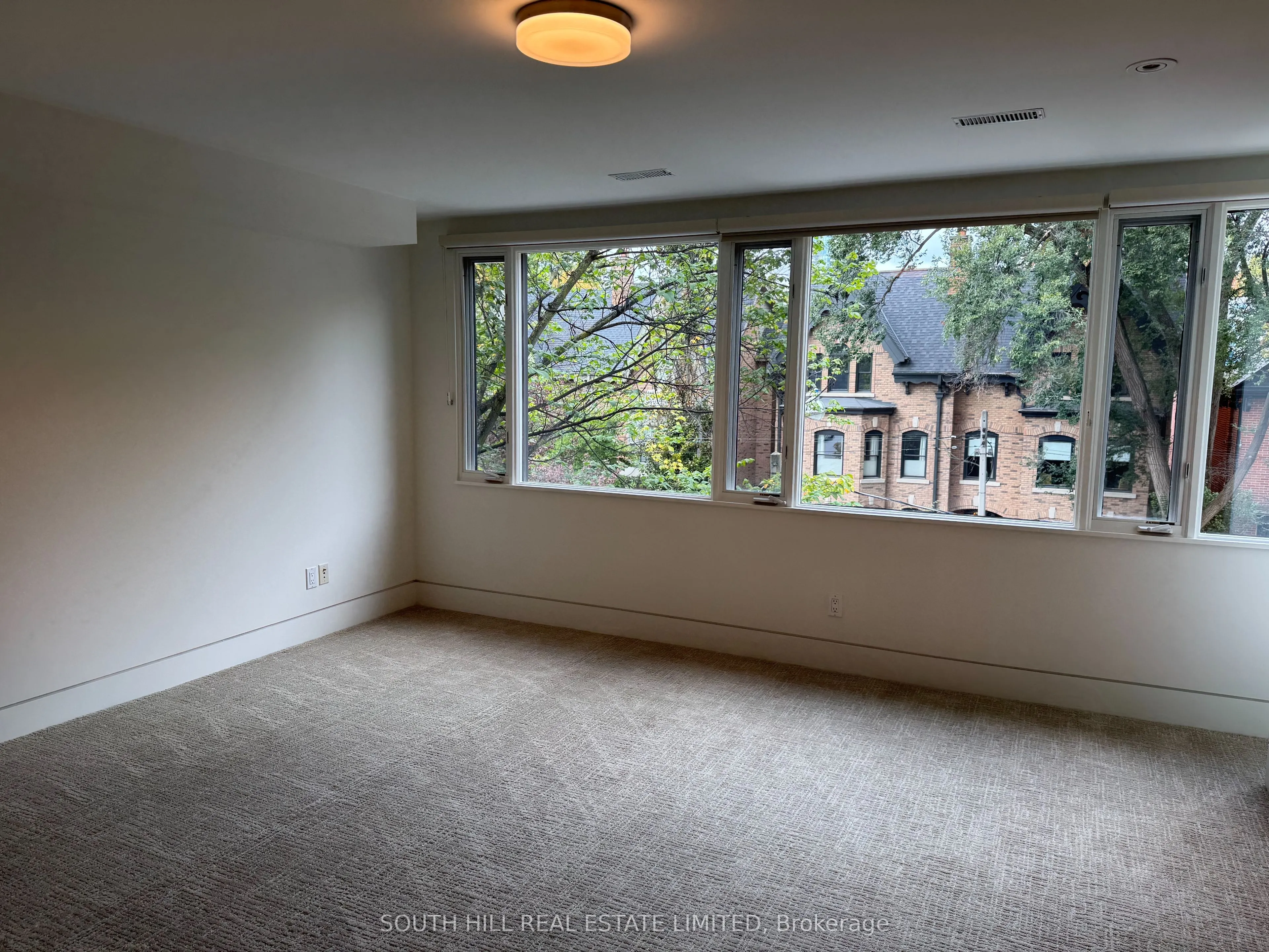 21 Lowther Avenue