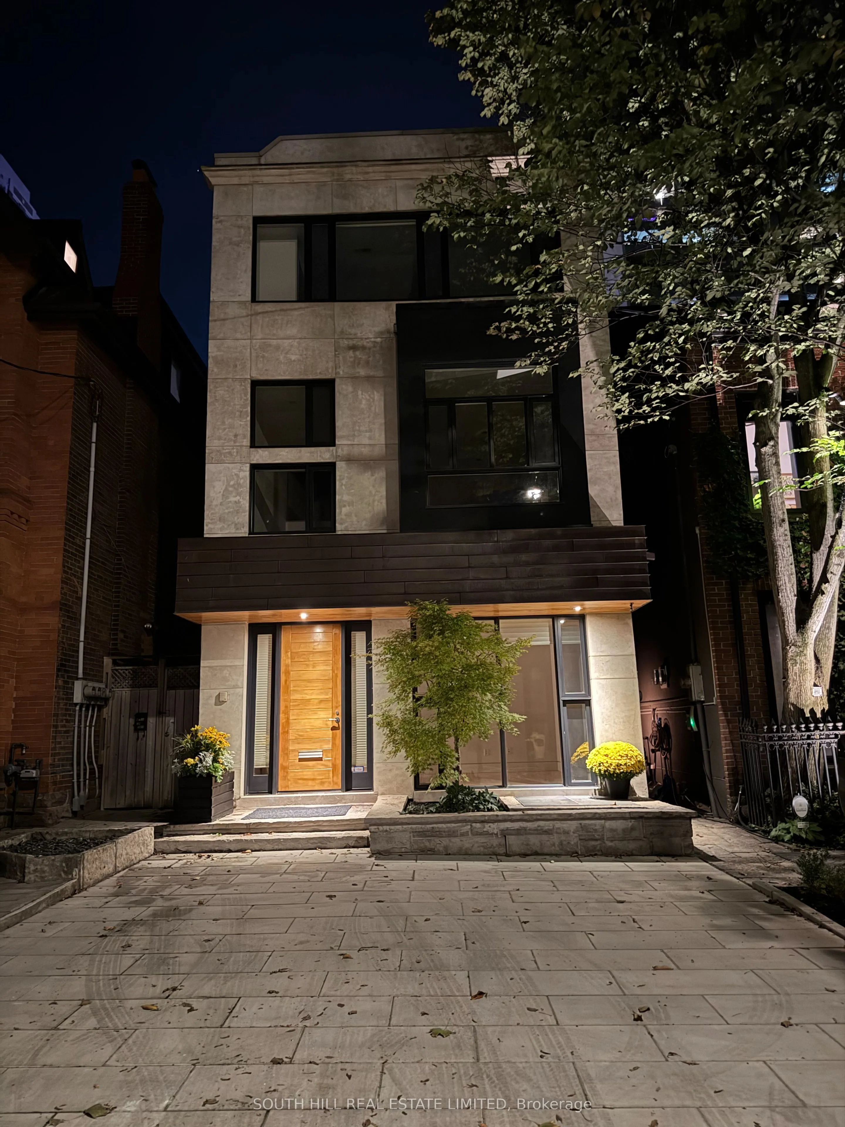 21 Lowther Avenue