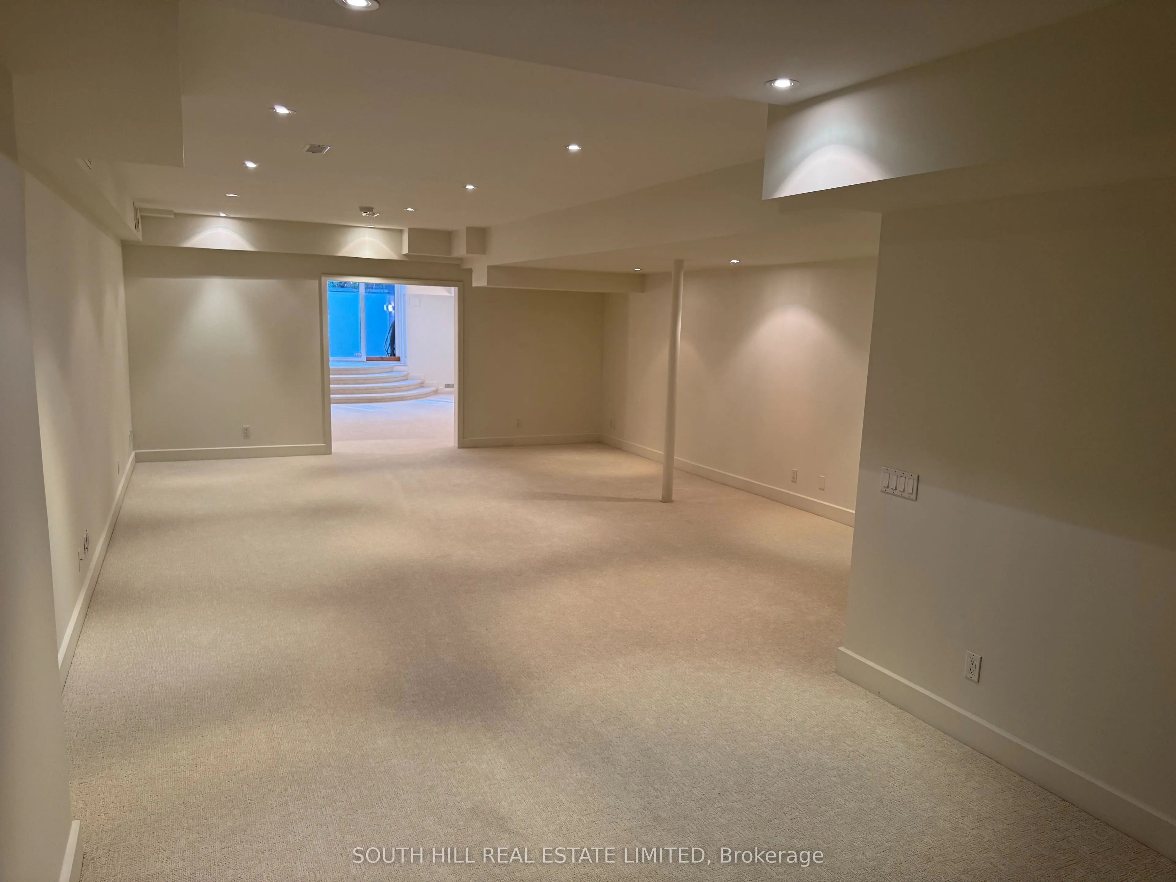 21 Lowther Avenue