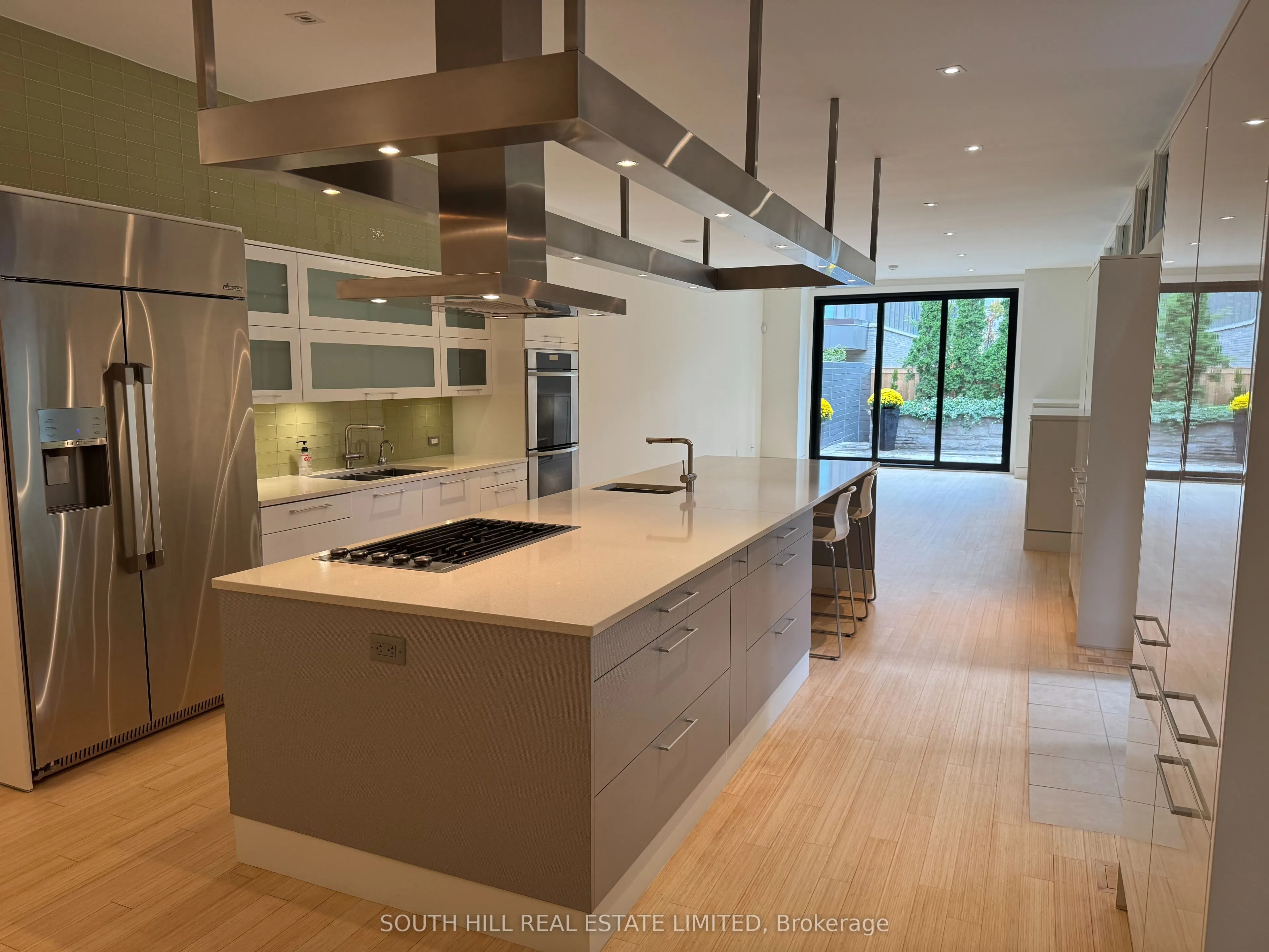 21 Lowther Avenue