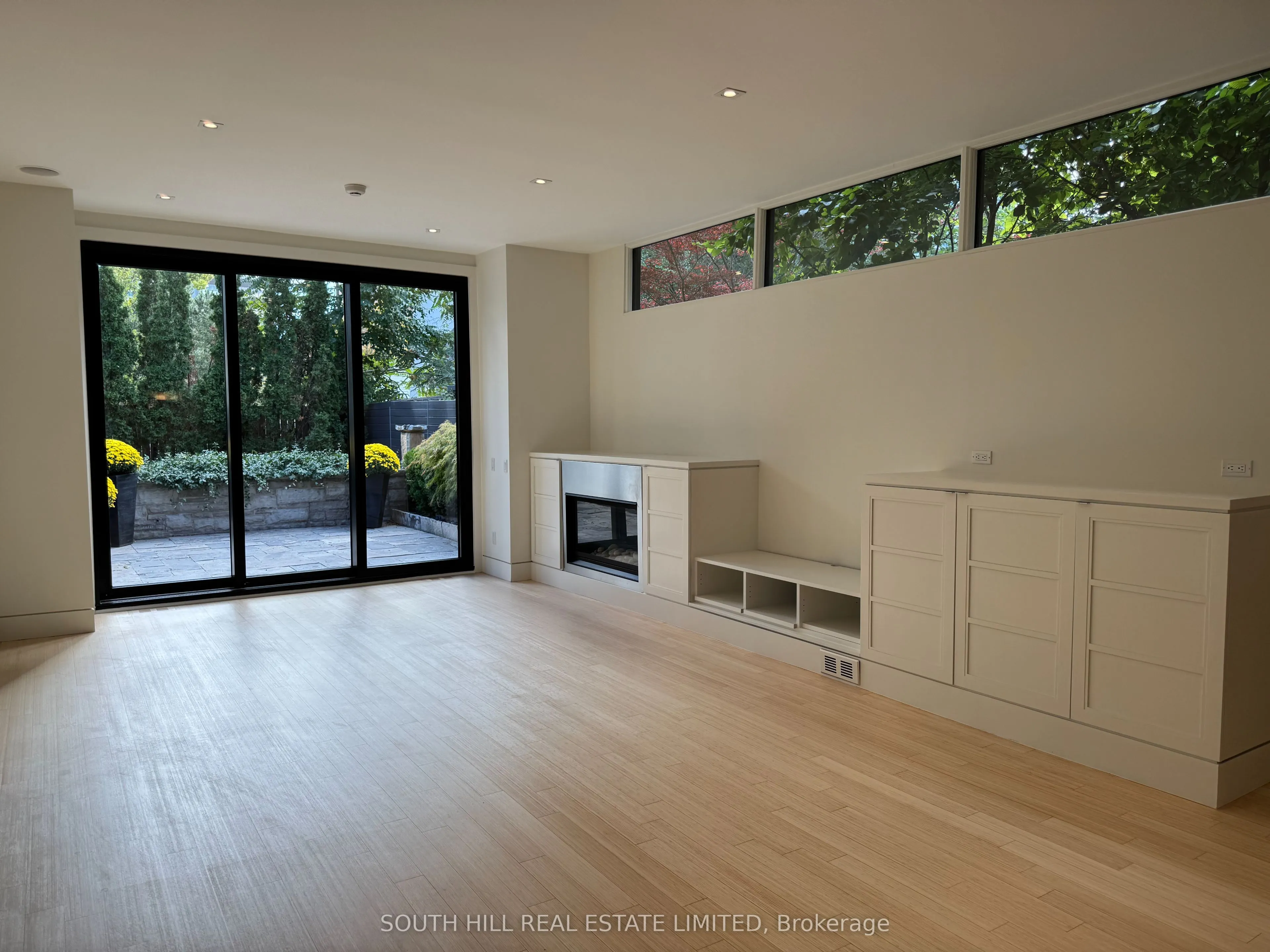 21 Lowther Avenue