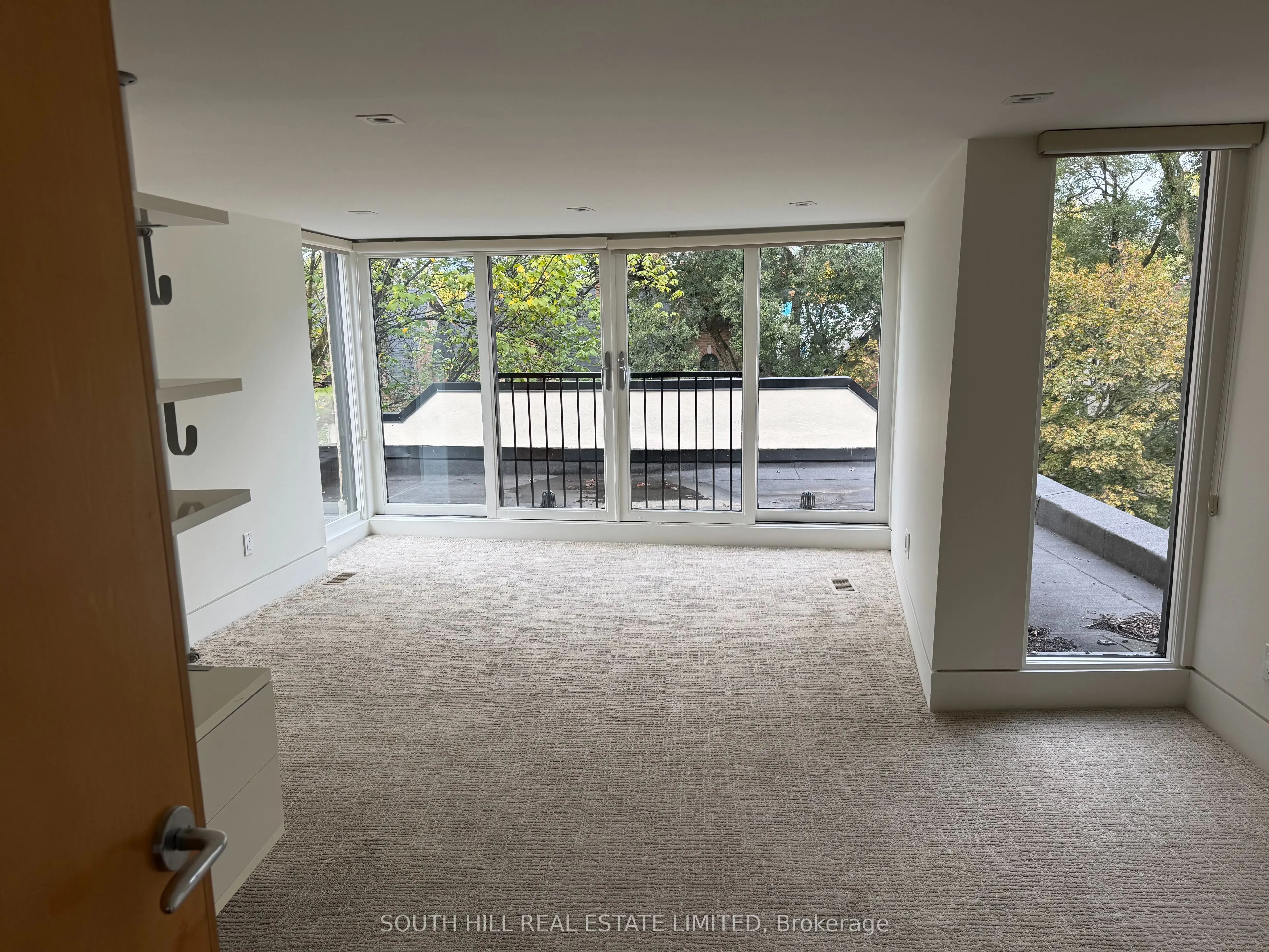 21 Lowther Avenue