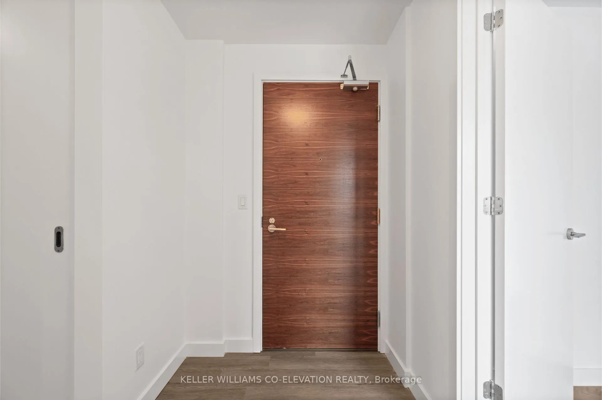109 Vaughan Road, #406