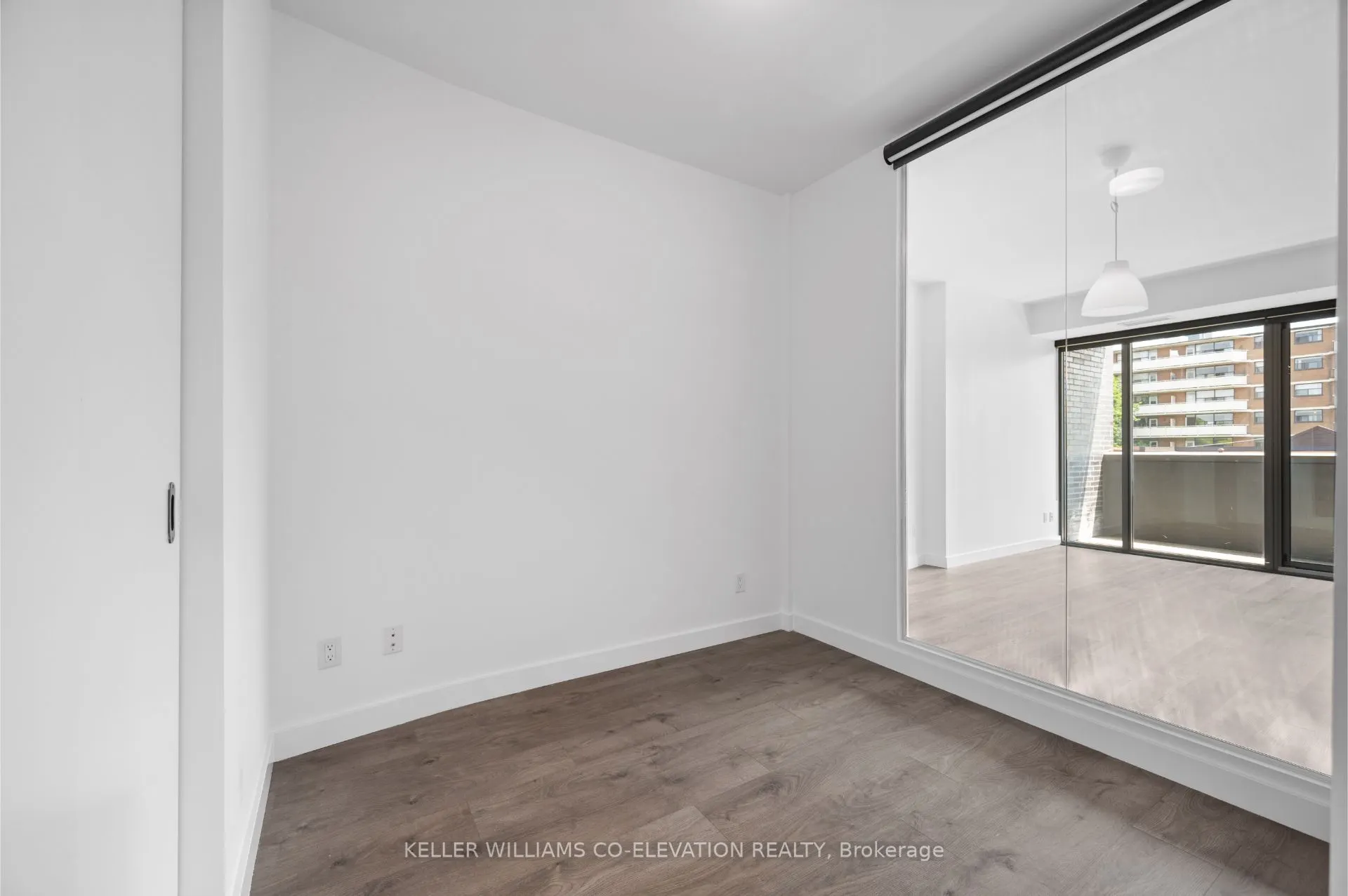 109 Vaughan Road, #406