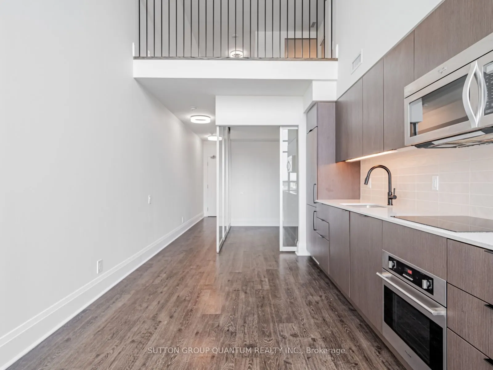 5 Hanna Avenue, #741