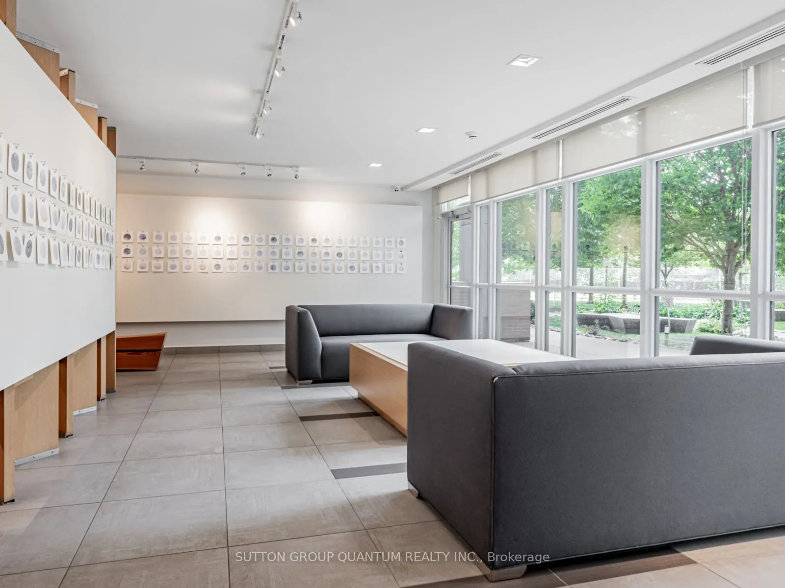 5 Hanna Avenue, #741