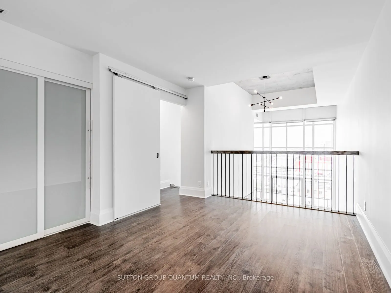 5 Hanna Avenue, #741