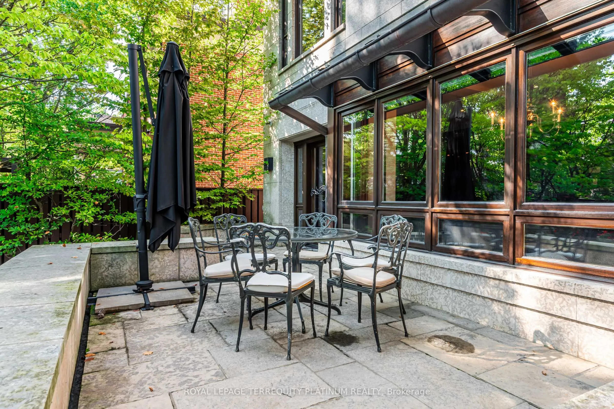 177 Roxborough Drive