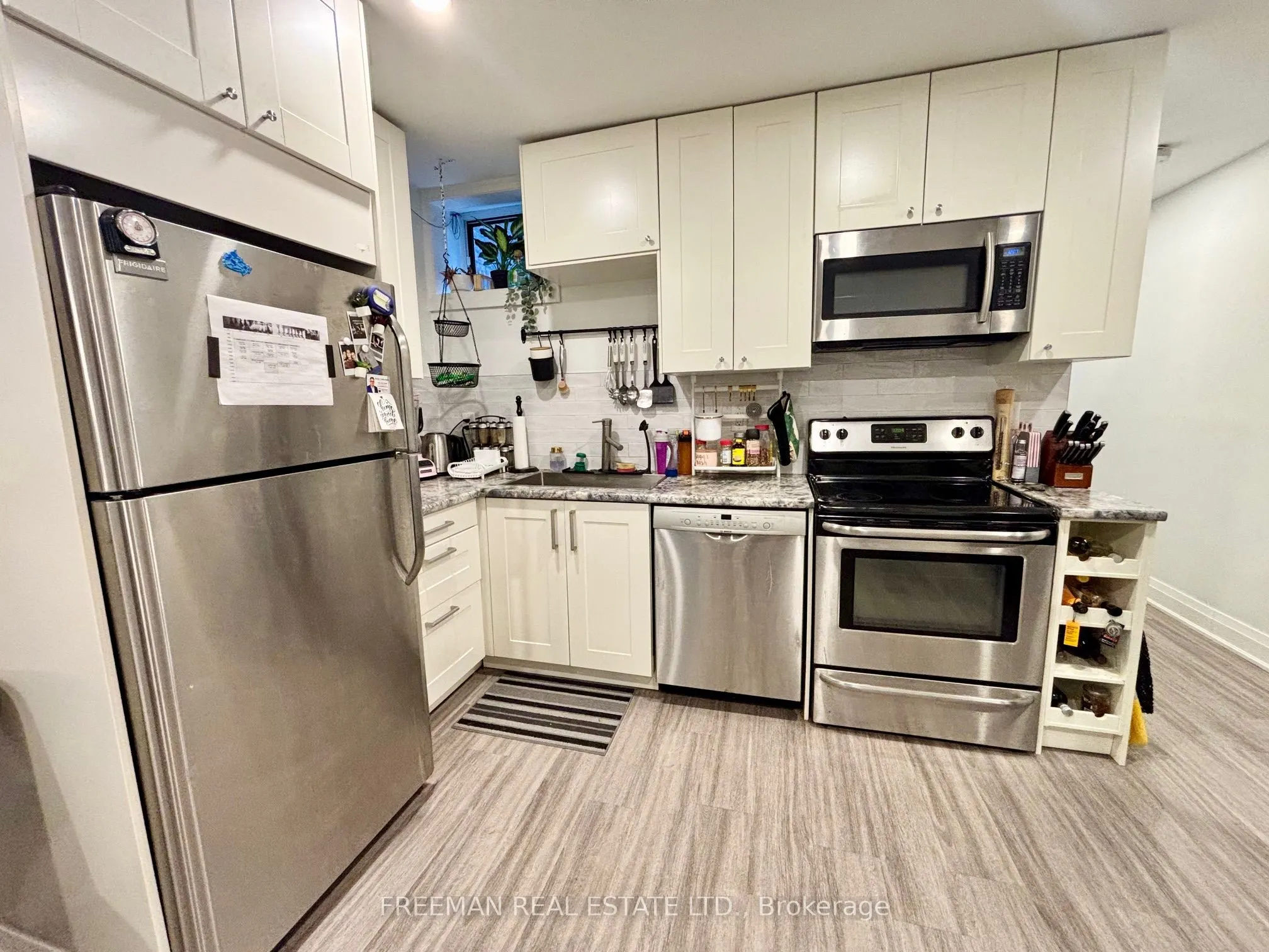 340 Howland Avenue, #Lower