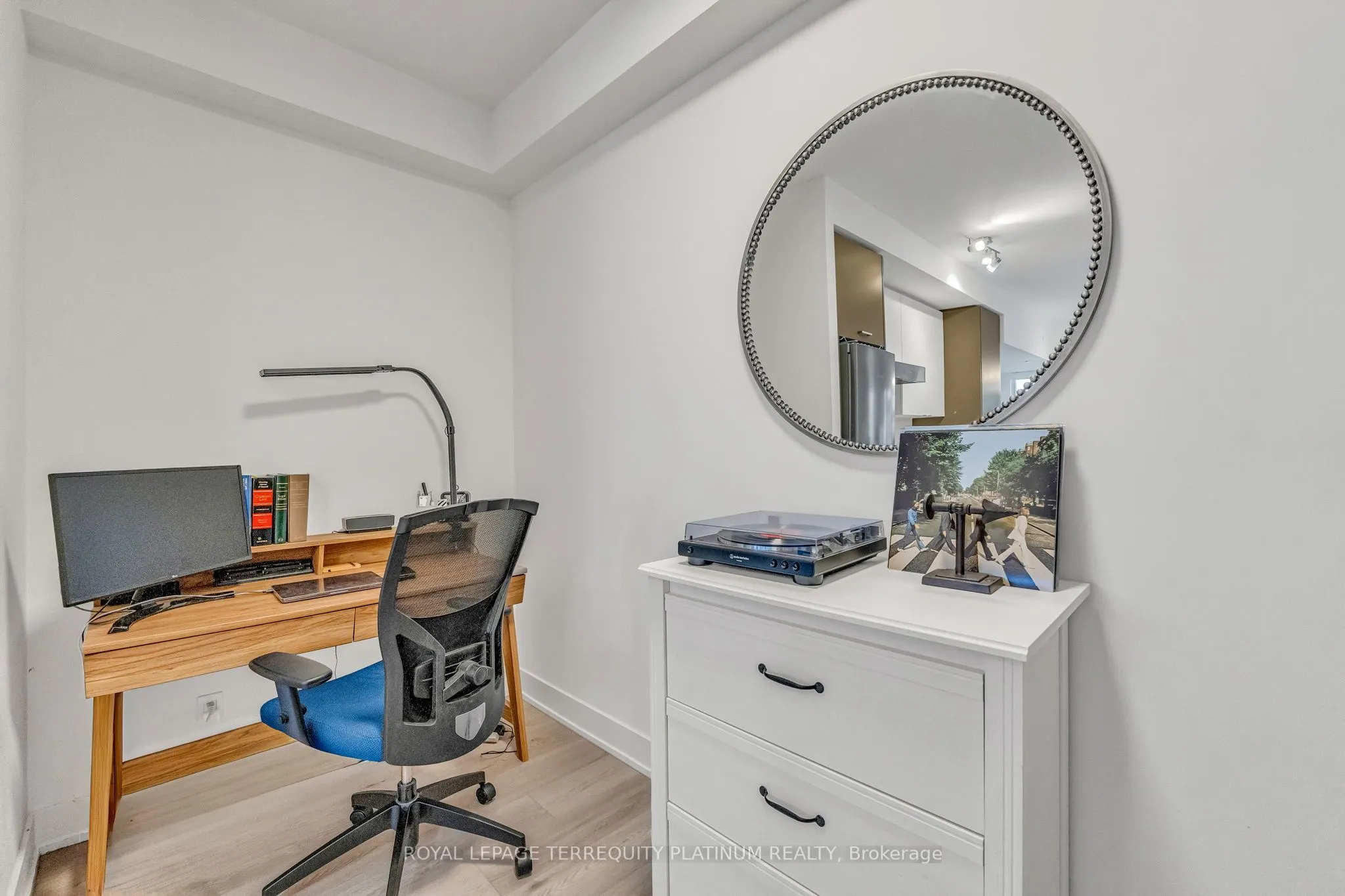 11 Lillian Street, #1410