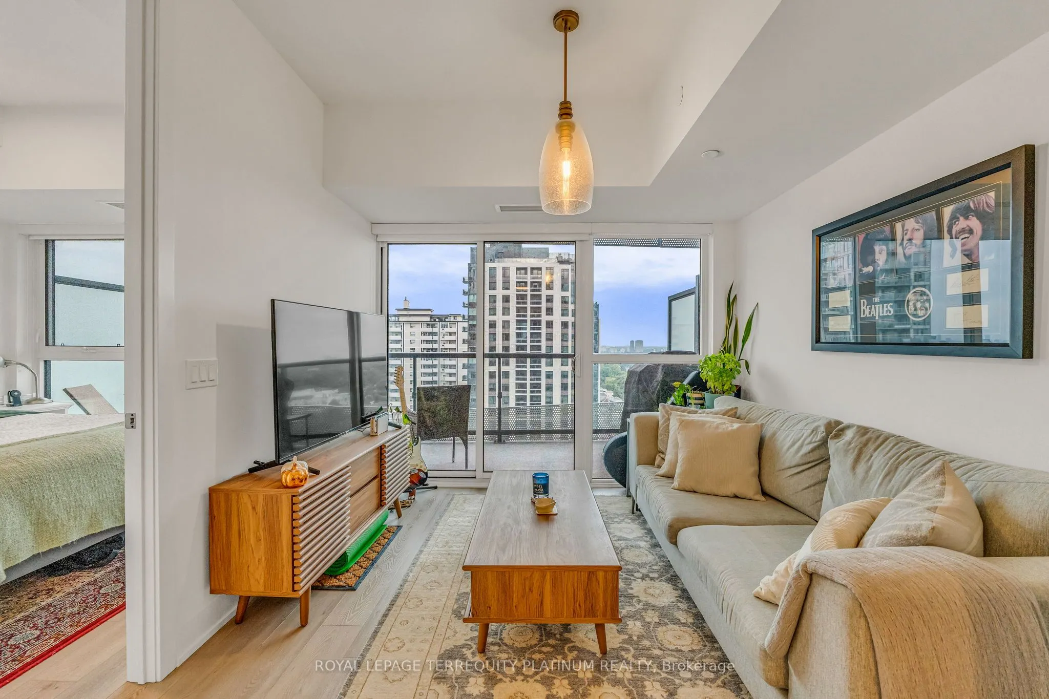 11 Lillian Street, #1410