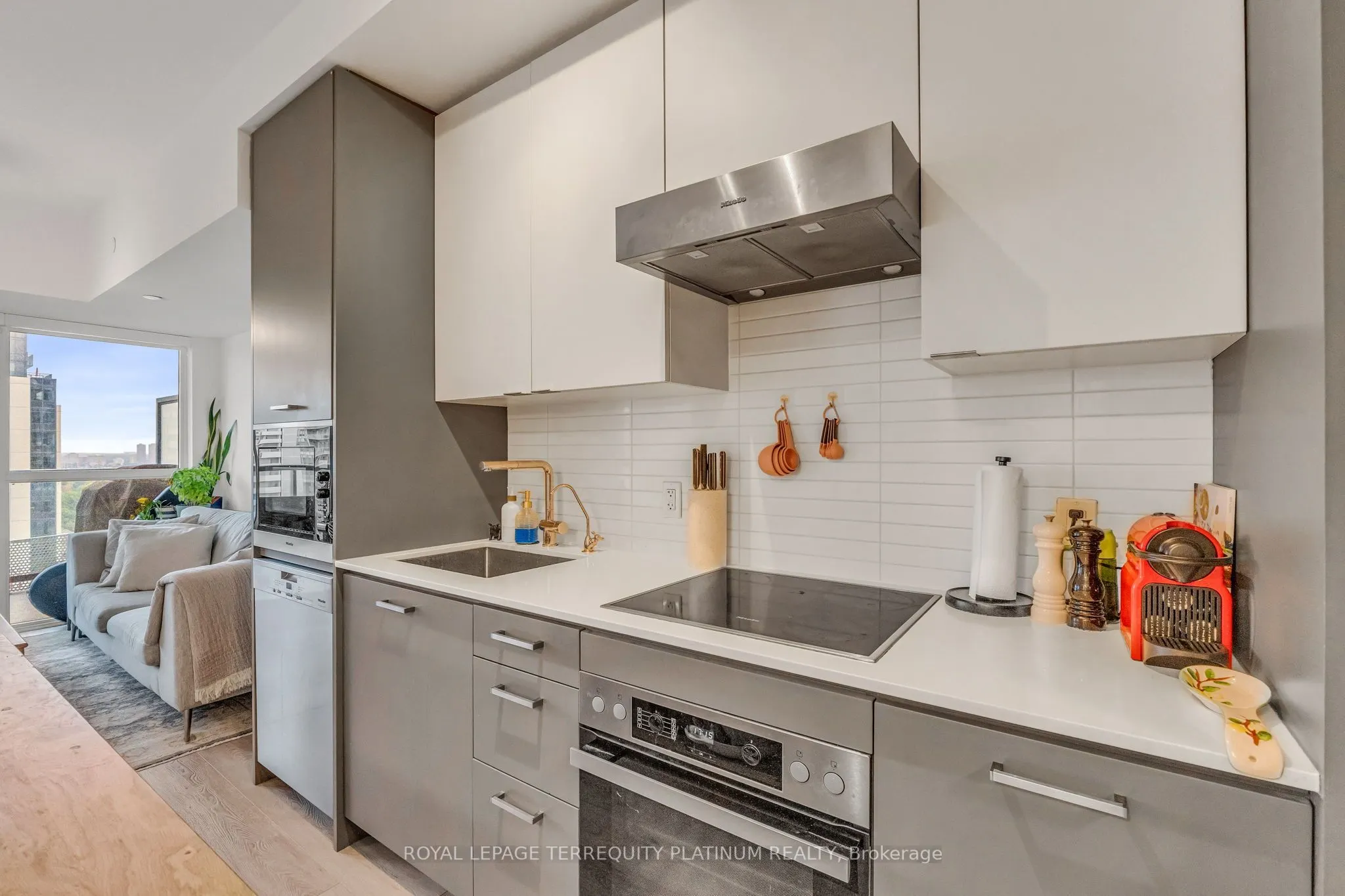 11 Lillian Street, #1410