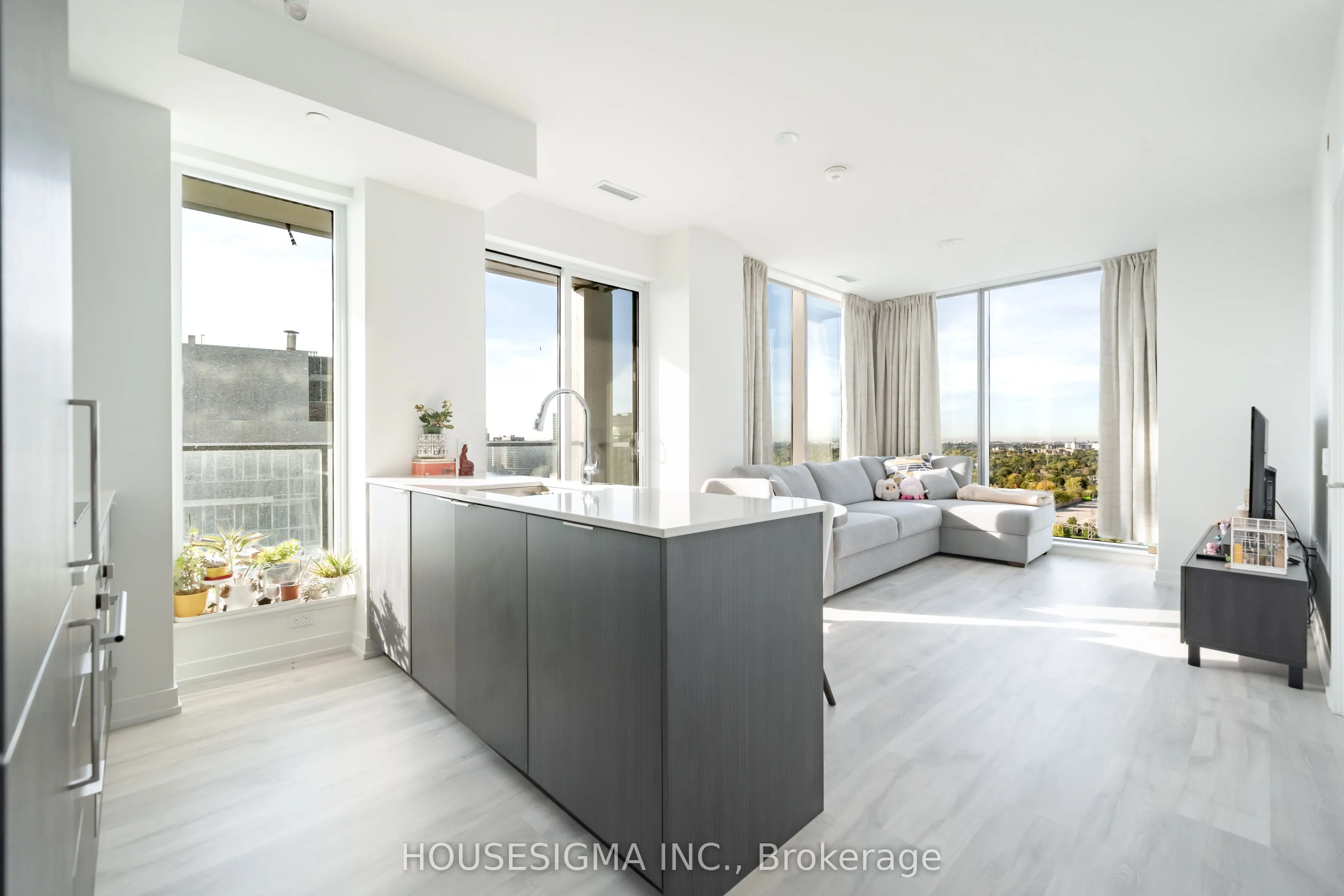 8 Olympic Garden Drive, #2106