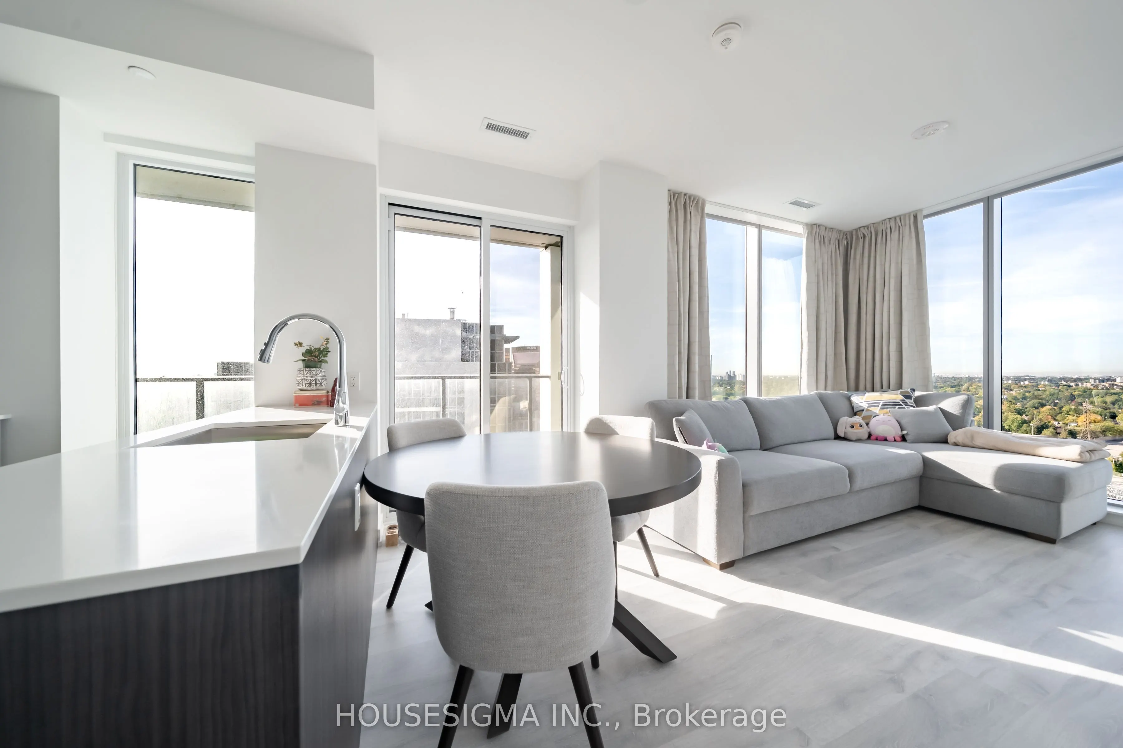 8 Olympic Garden Drive, #2106