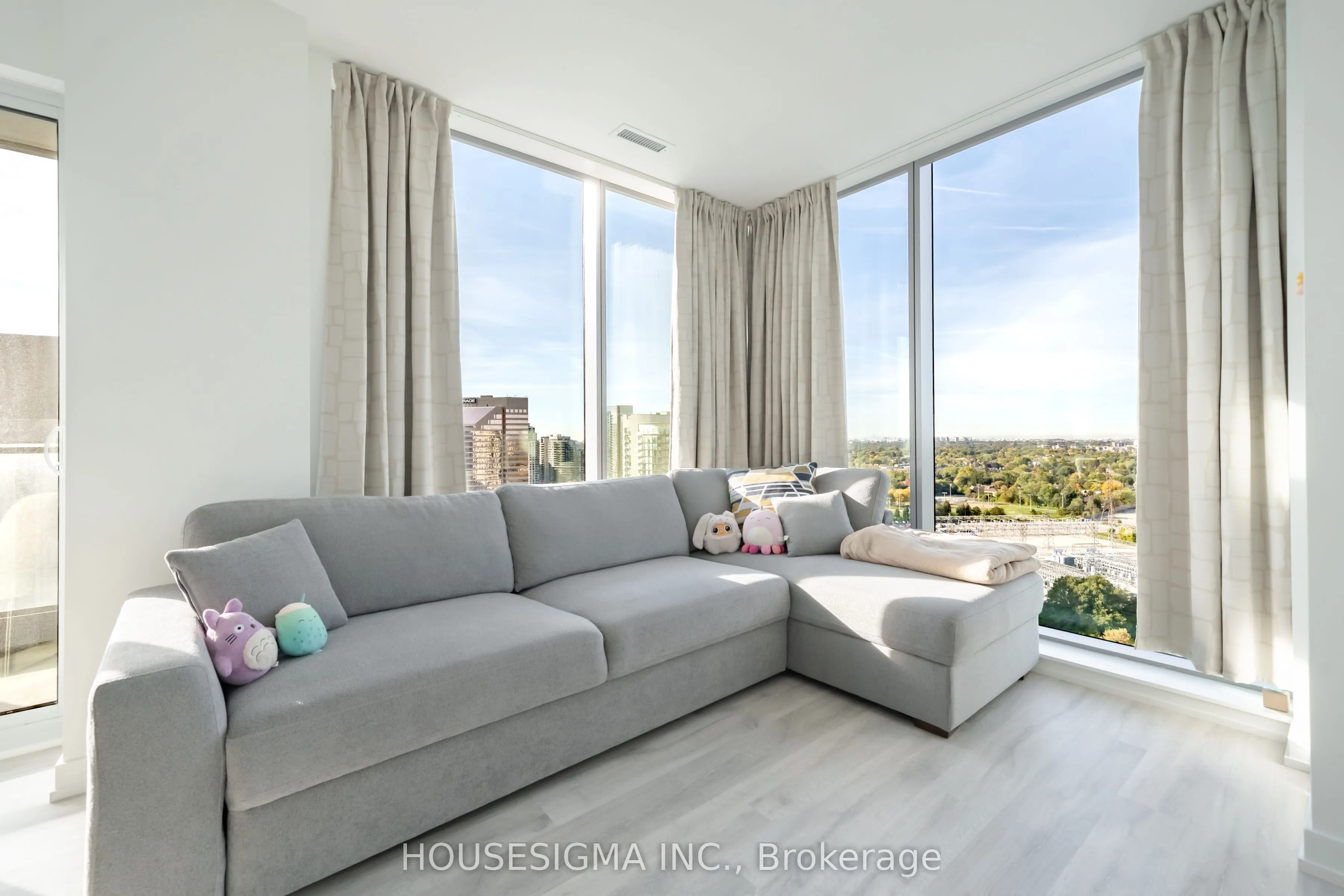 8 Olympic Garden Drive, #2106