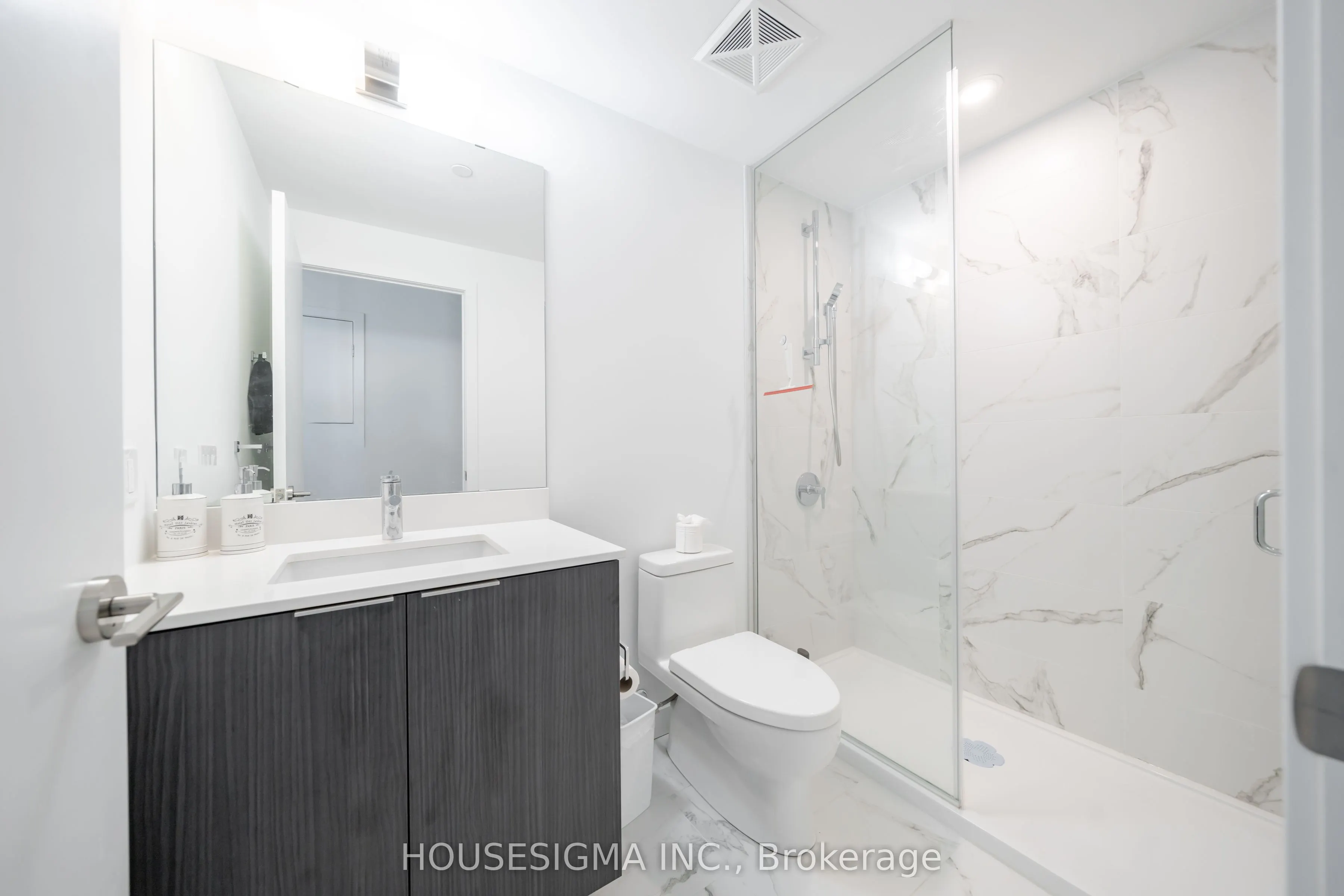 8 Olympic Garden Drive, #2106