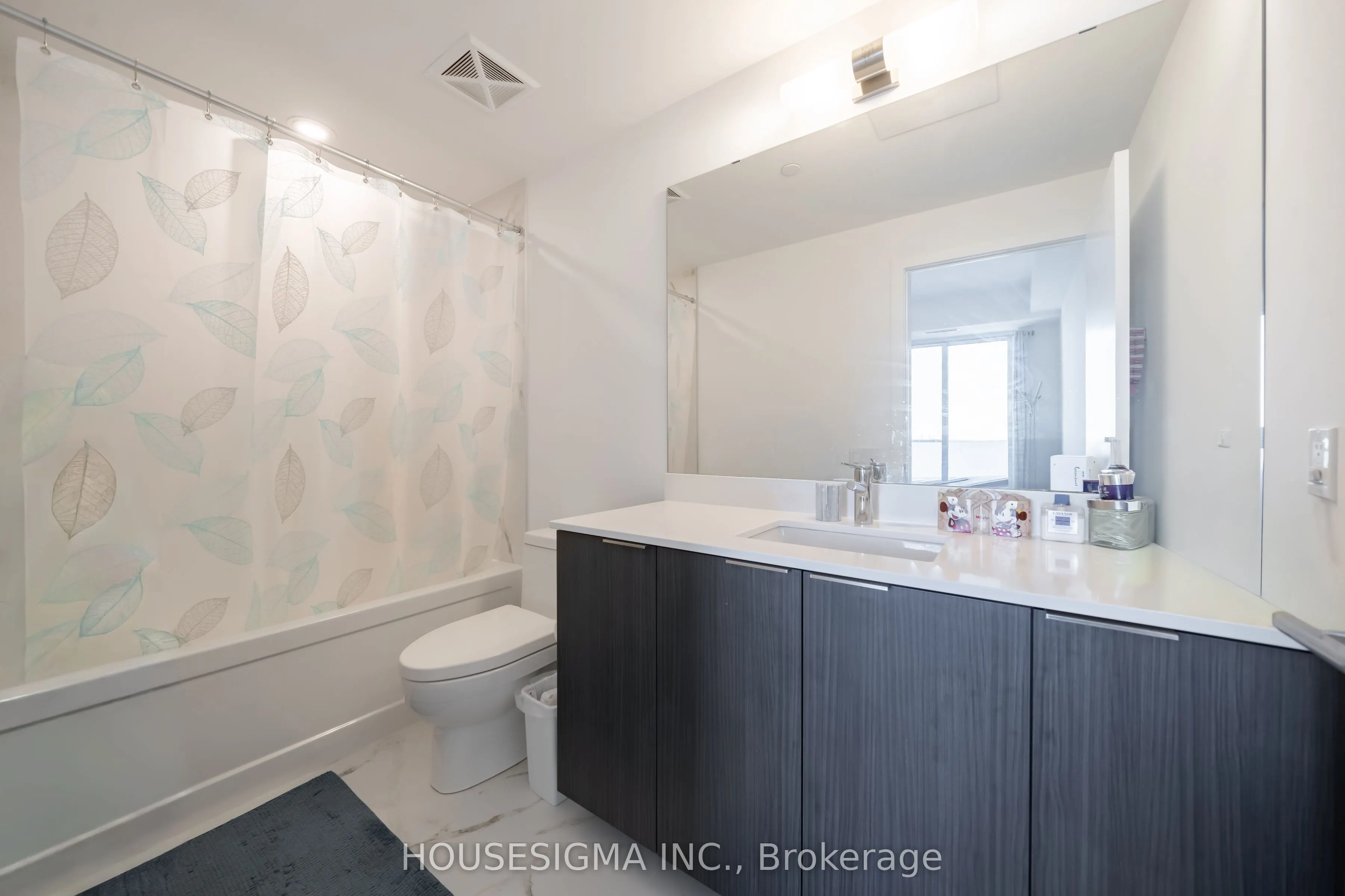 8 Olympic Garden Drive, #2106