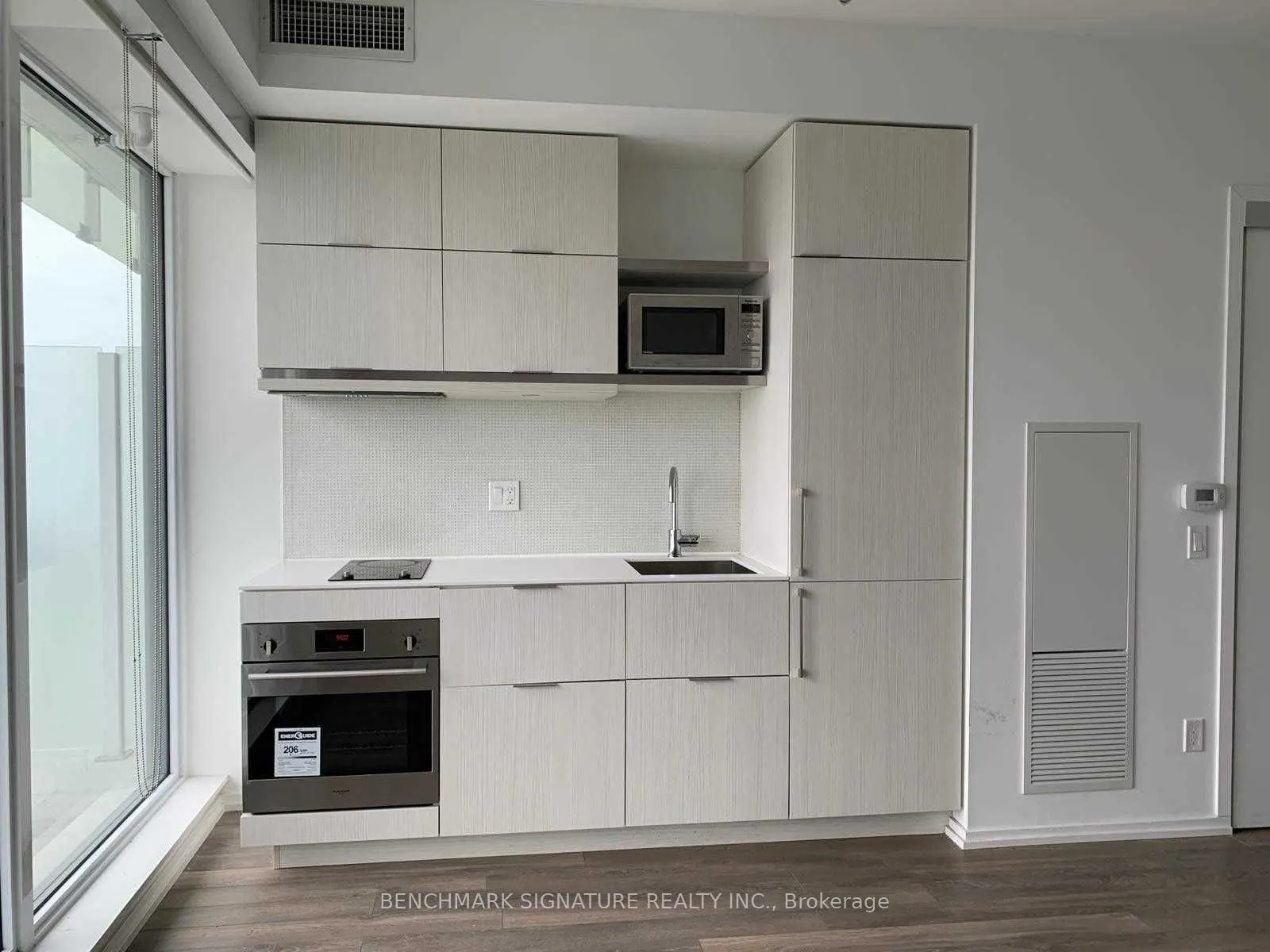 197 Yonge Street, #4808