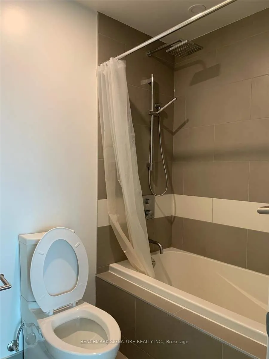 197 Yonge Street, #4808
