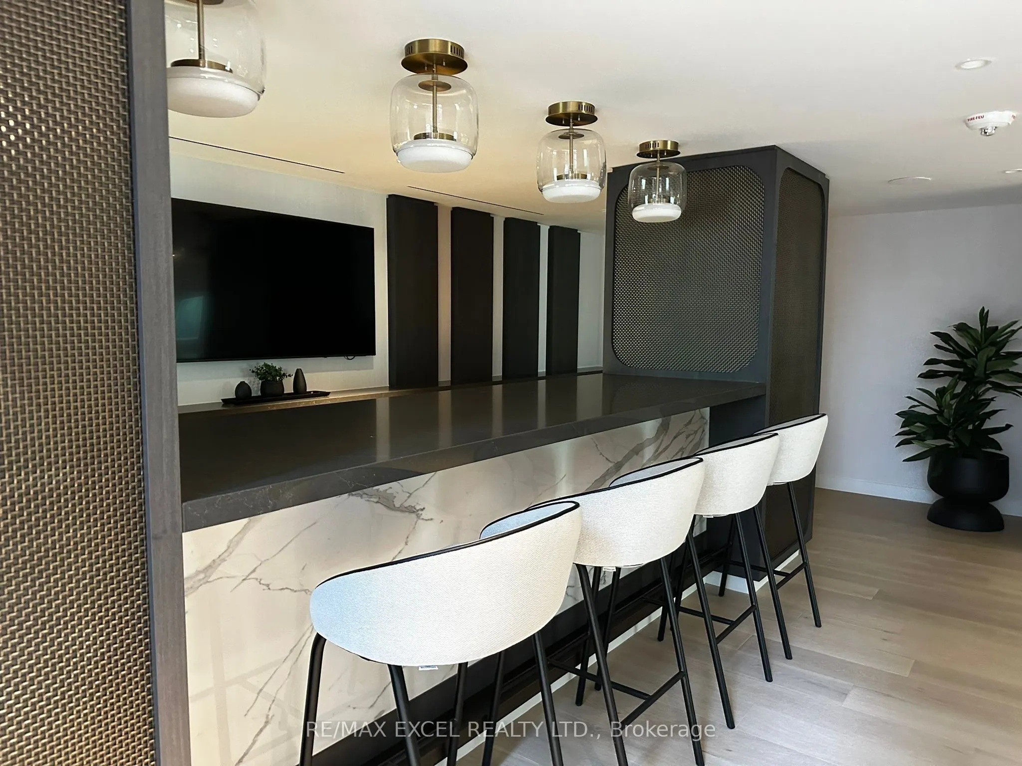 117 Broadway Avenue, #0
