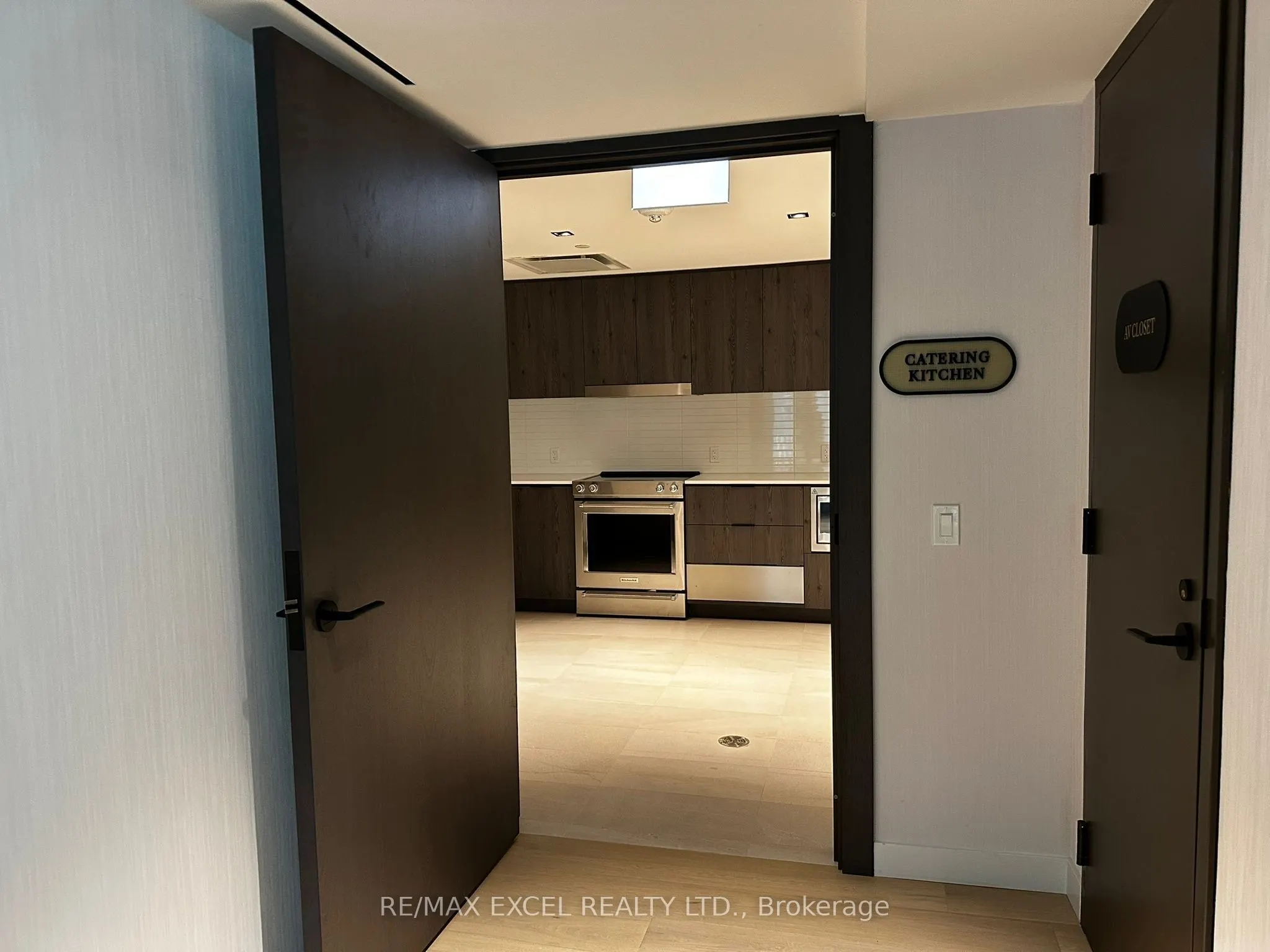 117 Broadway Avenue, #0